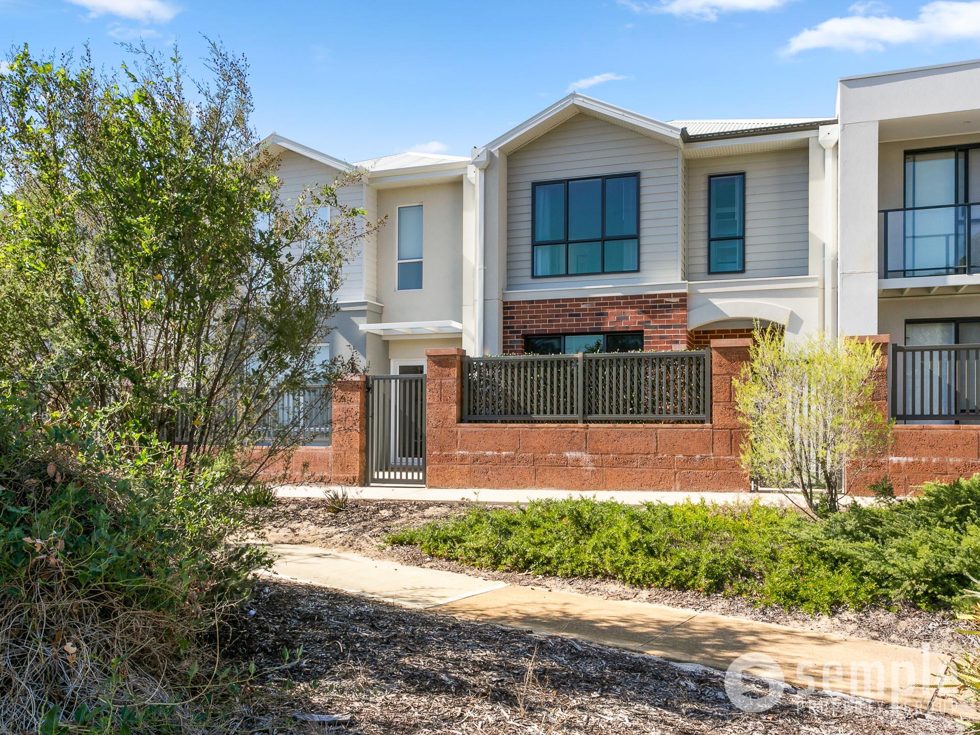 13 Tawny Lane, Wandi WA 6167