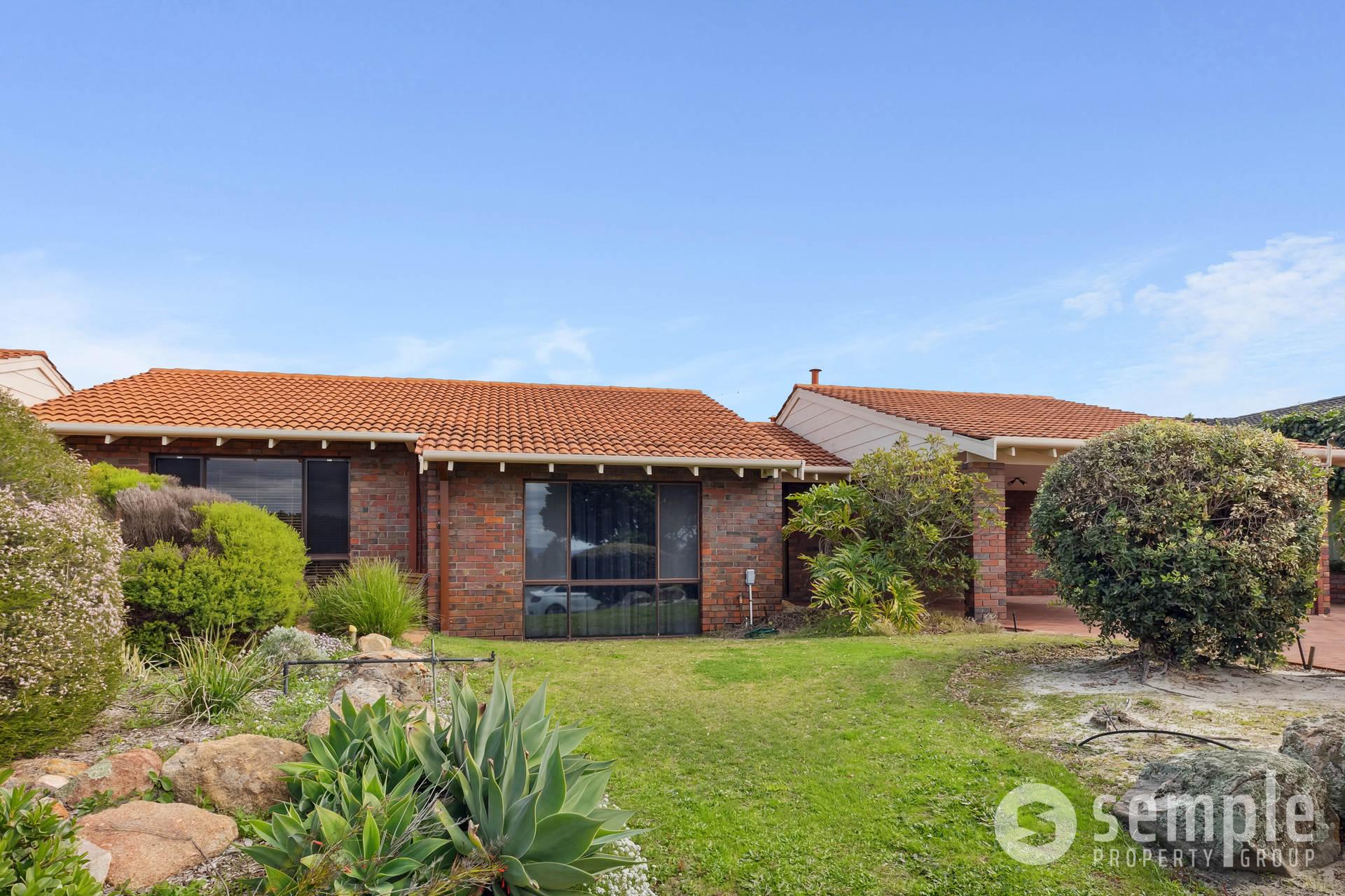 40B Jasmine Loop, Willetton WA 6155
