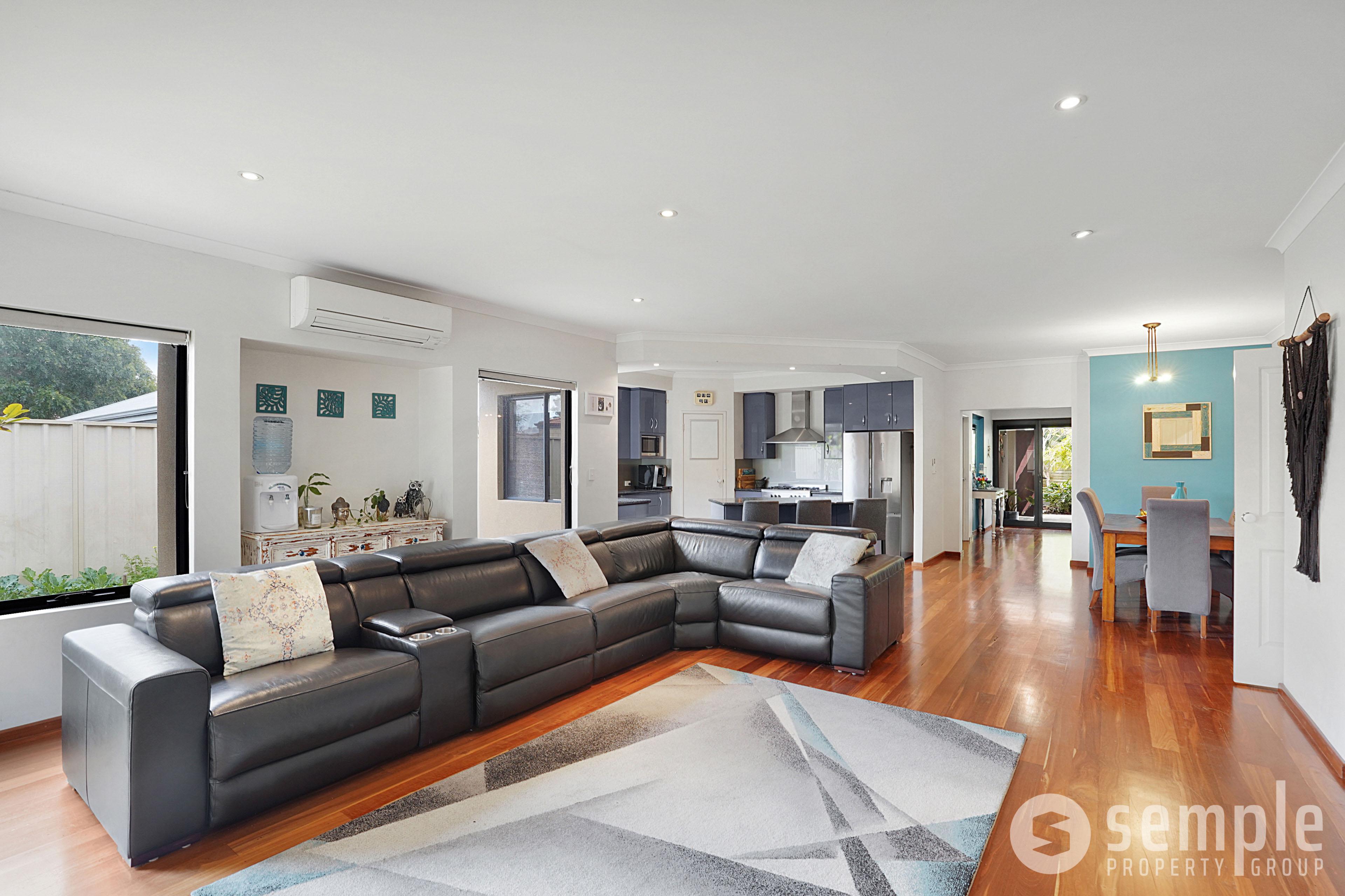 13 Serenity Parkway, Hammond Park WA 6164