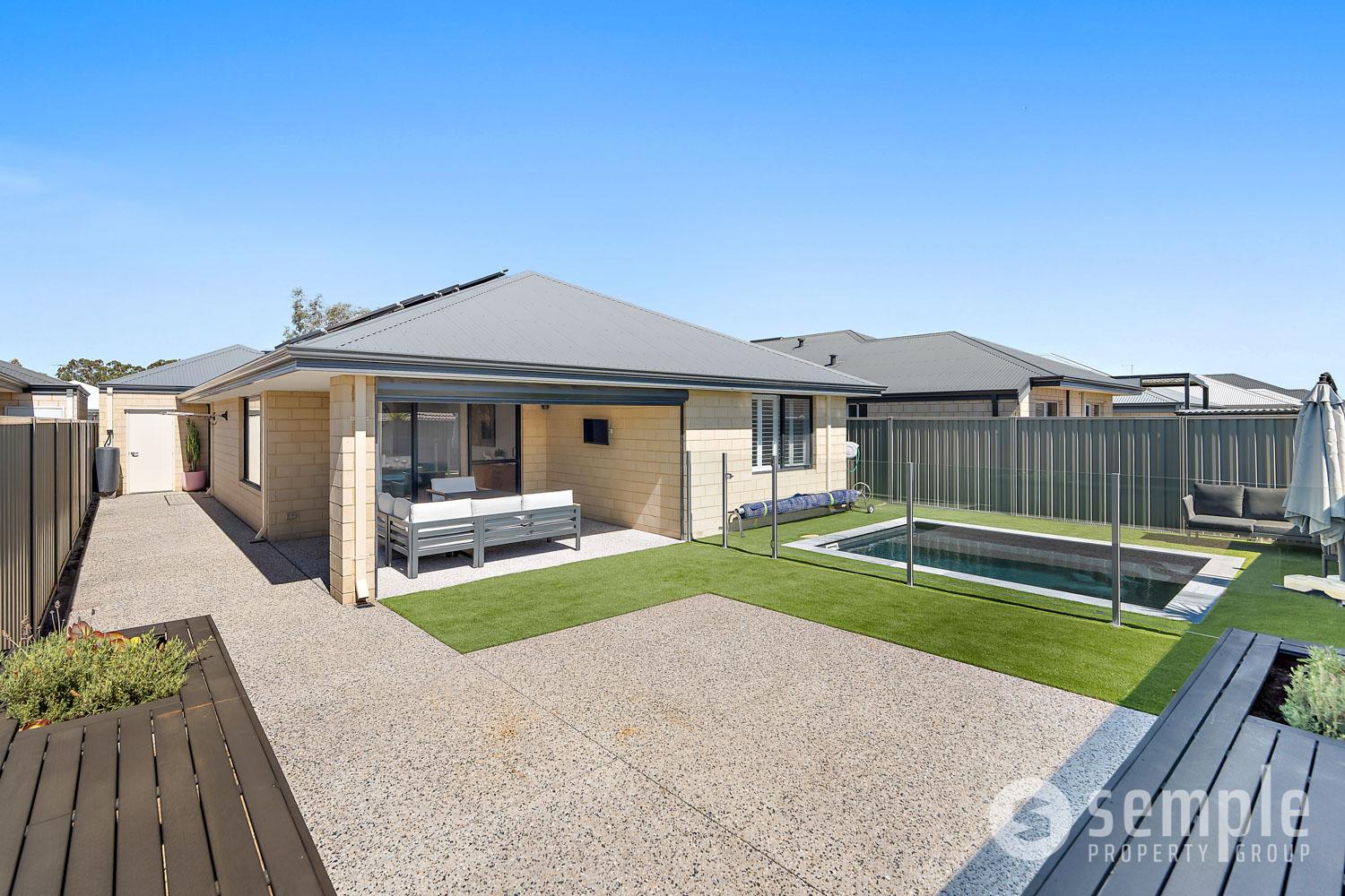 94 Littabella Avenue, Wandi WA 6167