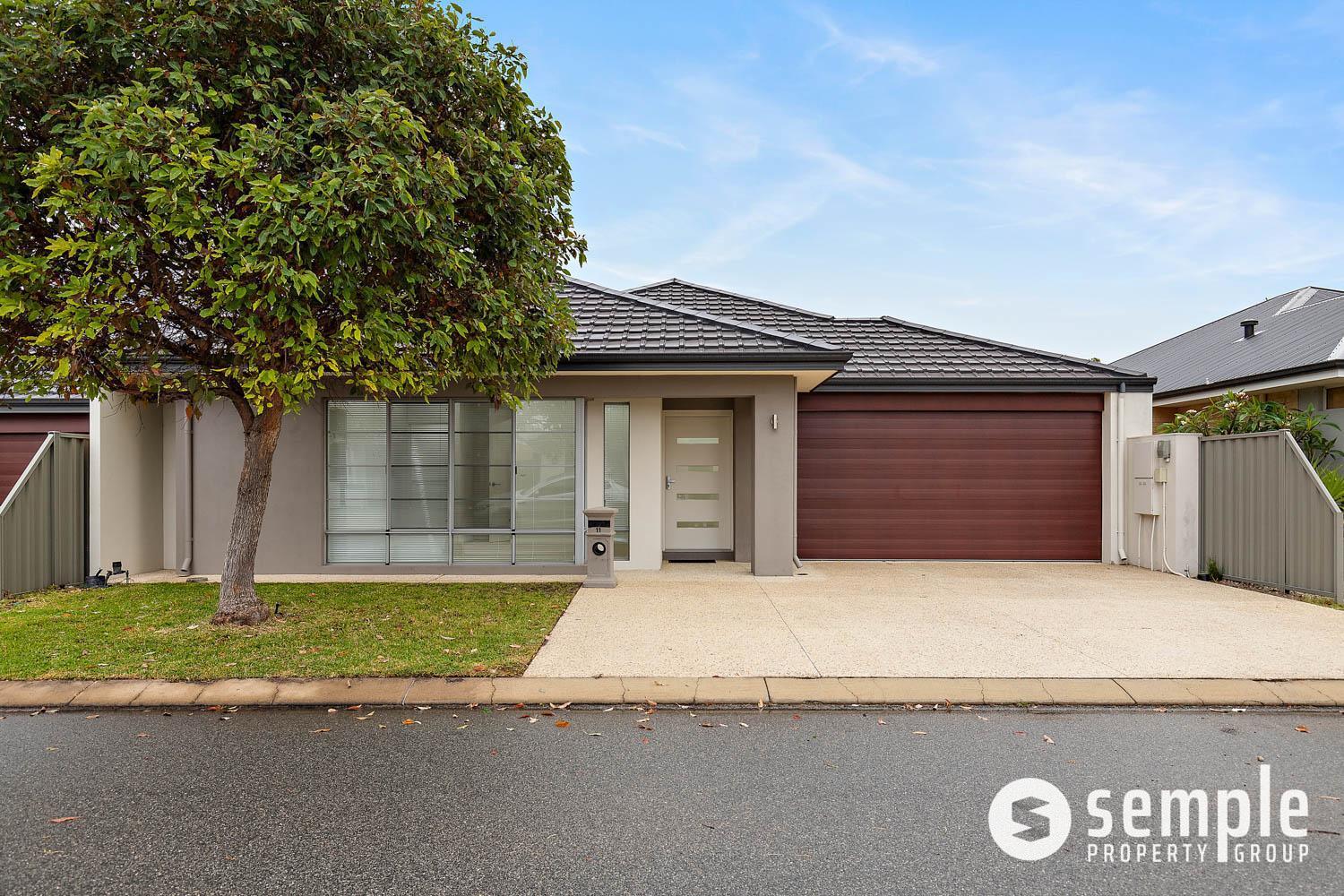 11 Bindarri Grove, Wandi WA 6167