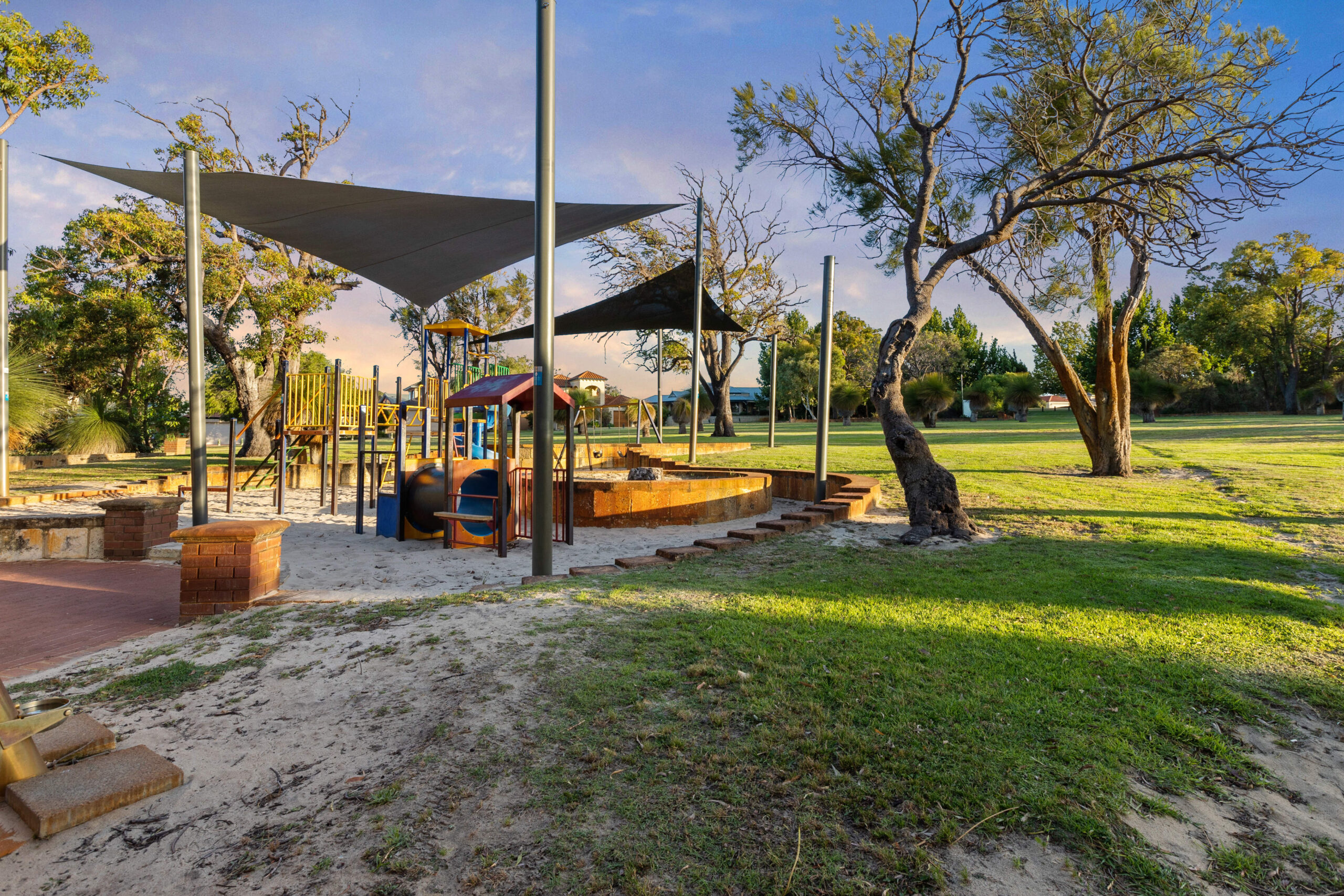 Real estate agents in Bibra Lake
