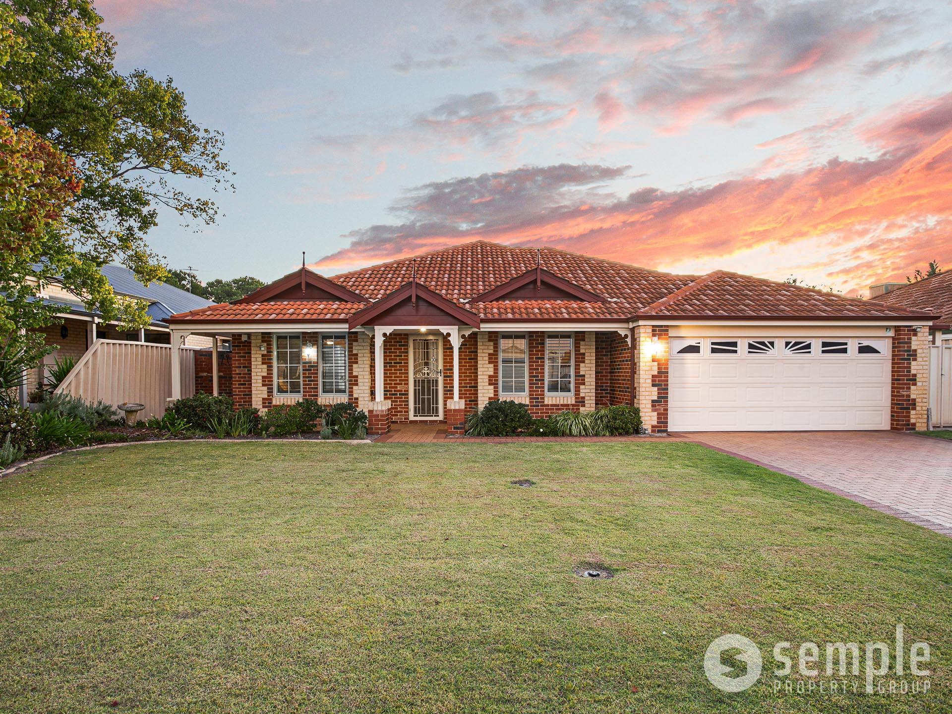 7 Windchime Terrace, Atwell WA 6164