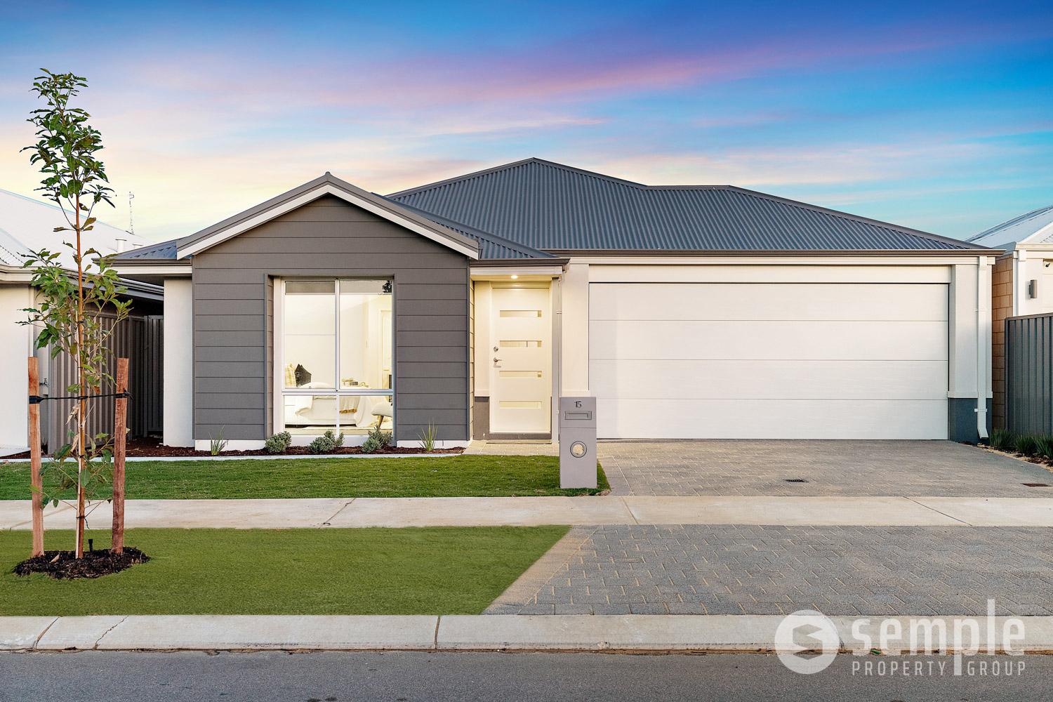 15 Exmoor Way, Forrestdale WA 6112