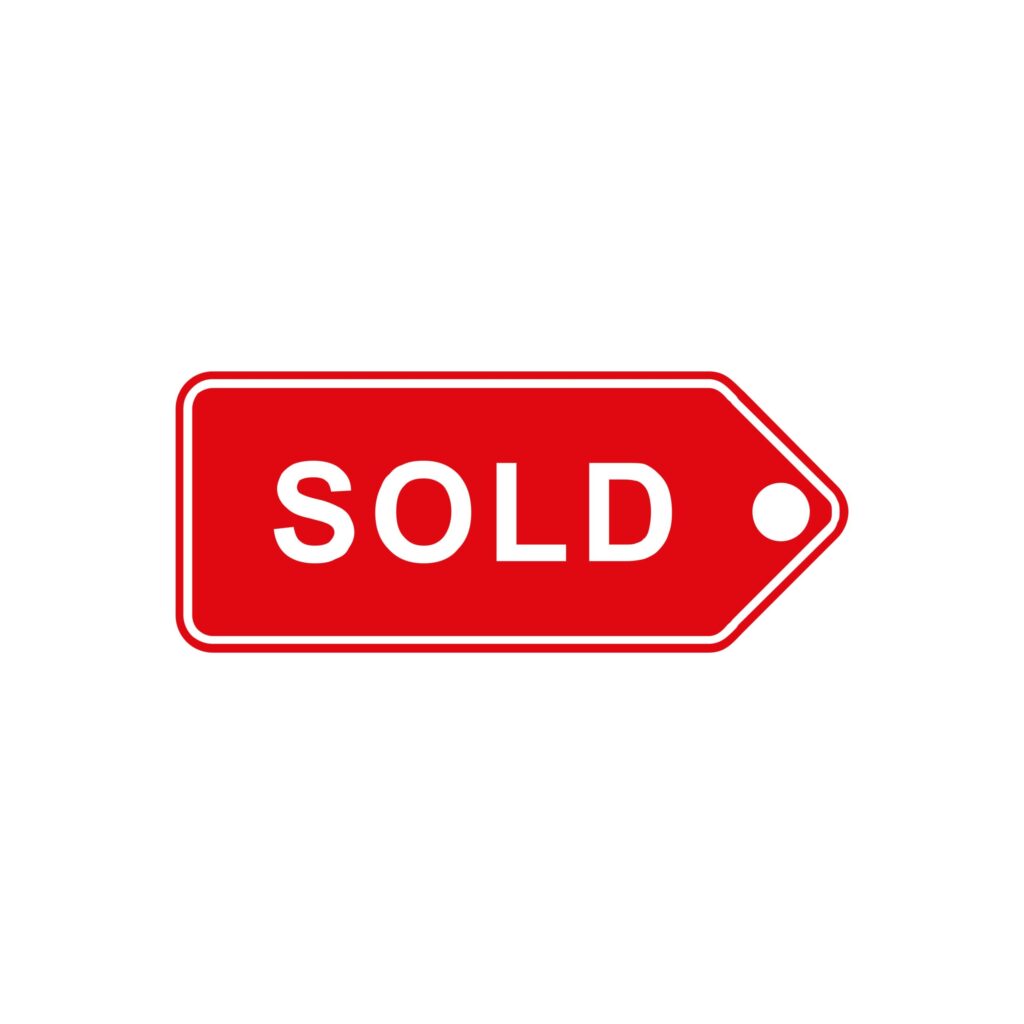 Should You Sell Before You Buy a House? Here’s the Pros and Cons