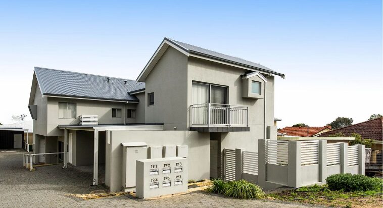 1/19 Purvis Street, Hamilton Hill WA 6163