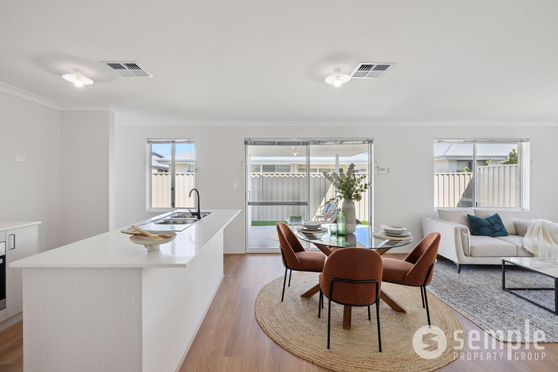 12 Desert Pea Loop, Piara Waters WA 6112