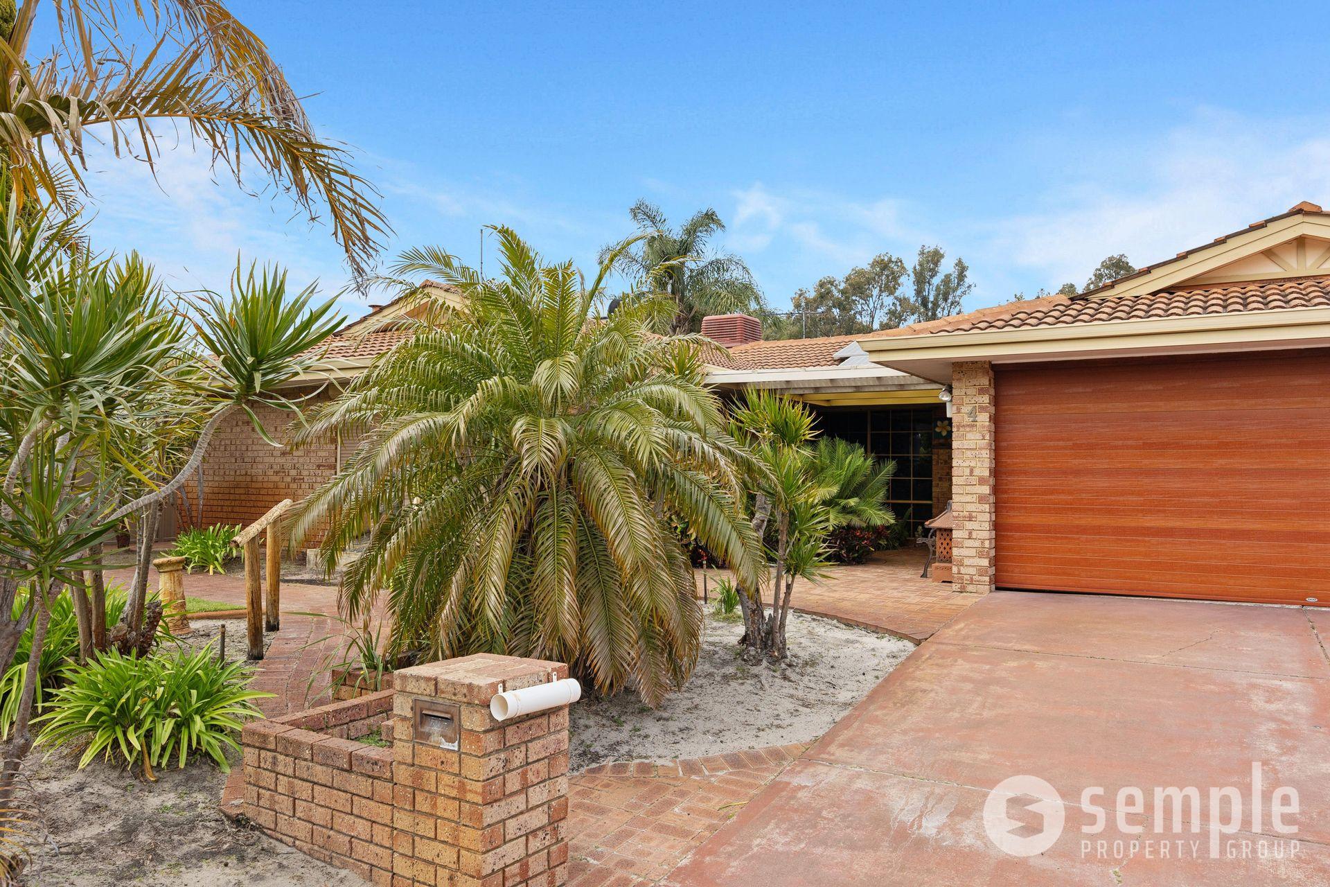 4 Meadow Mews, Parkwood WA 6147