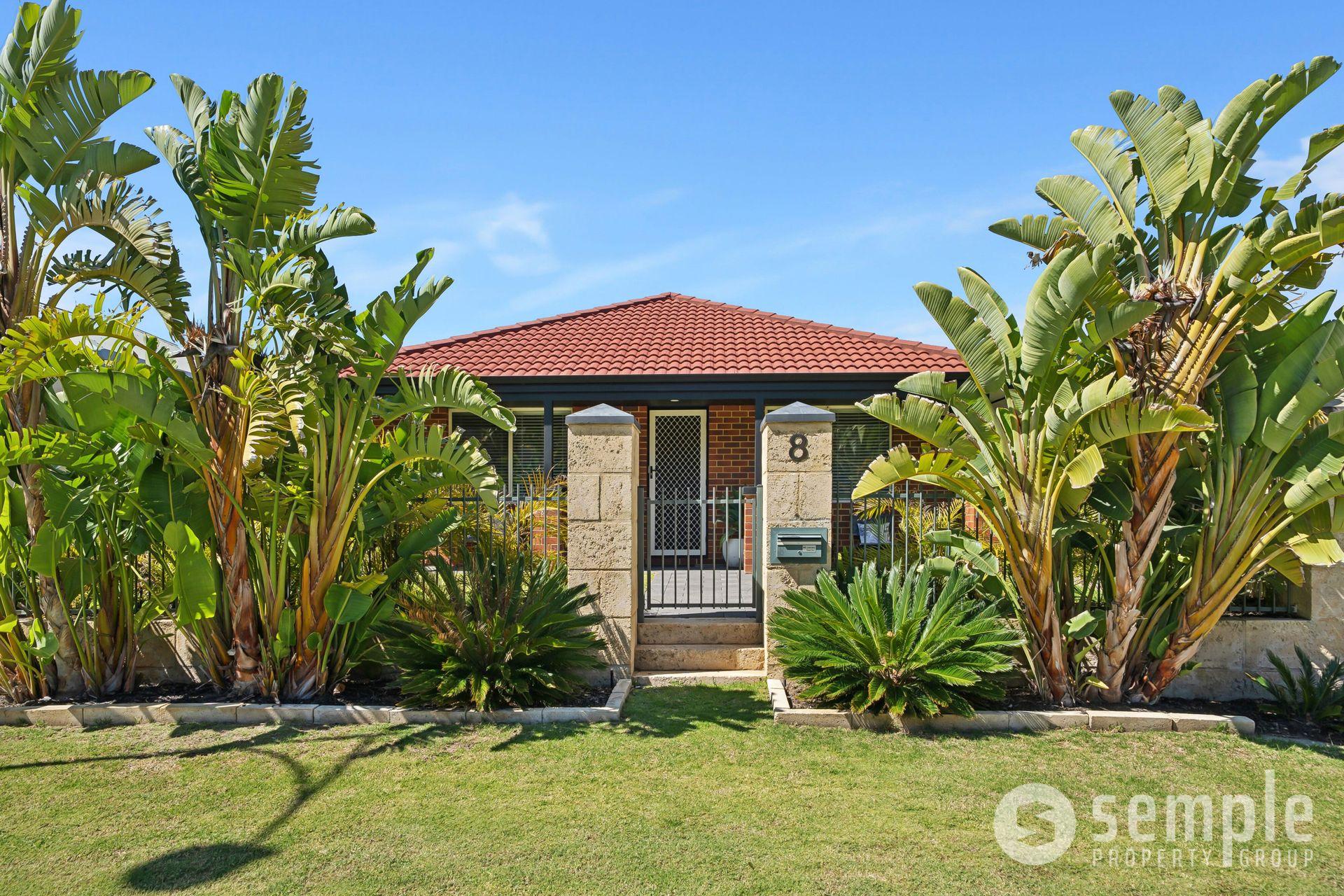 8 Pitta Corner, Success WA 6164
