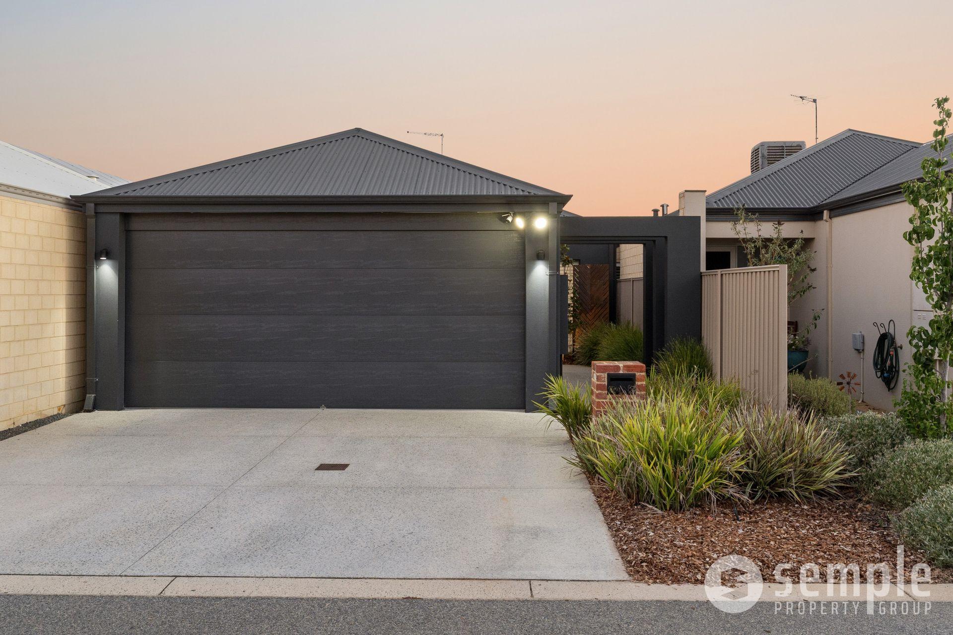 9 Capello Lane, Hammond Park WA 6164