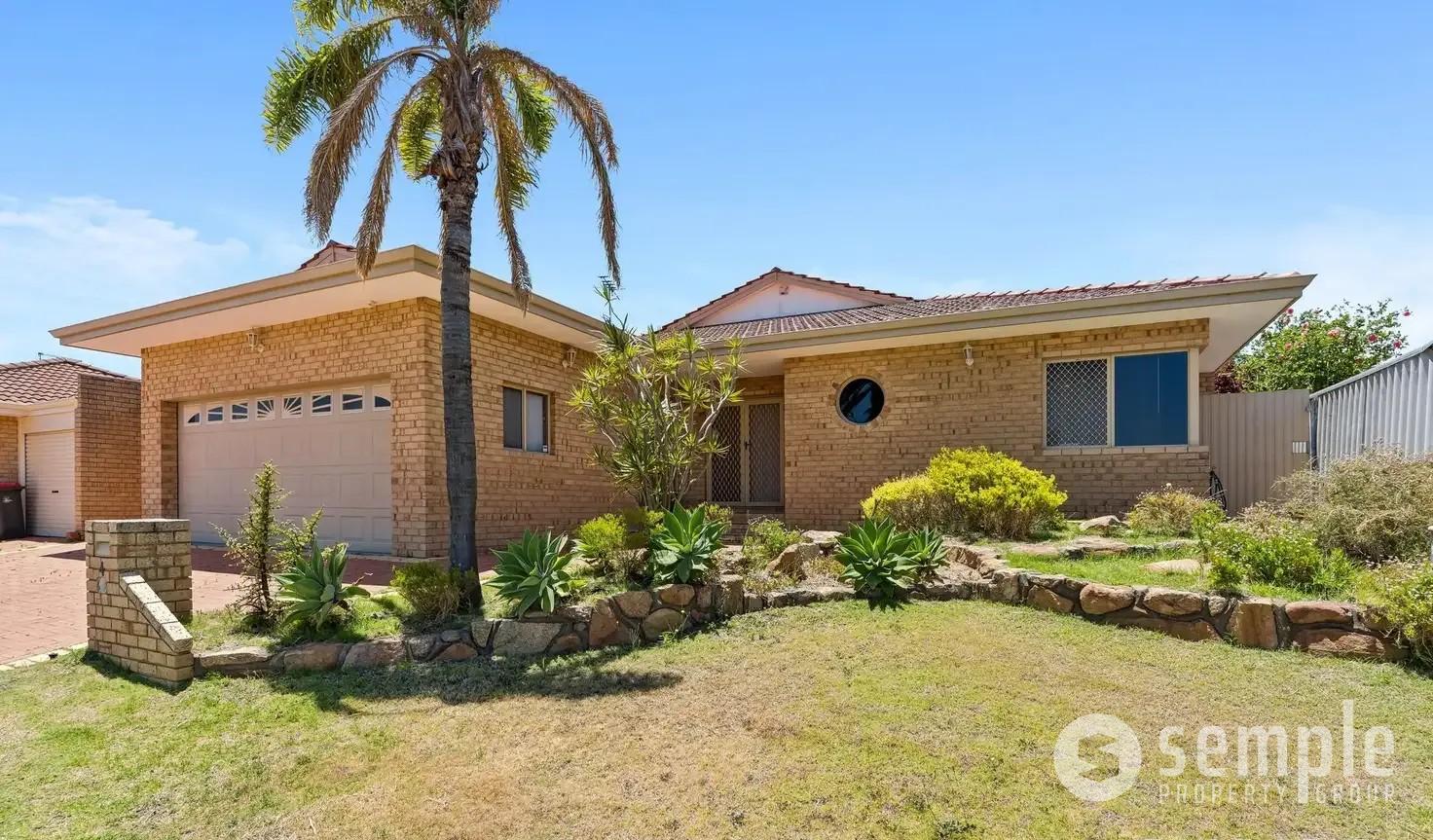 4 Garbin Place, Lake Coogee WA 6166