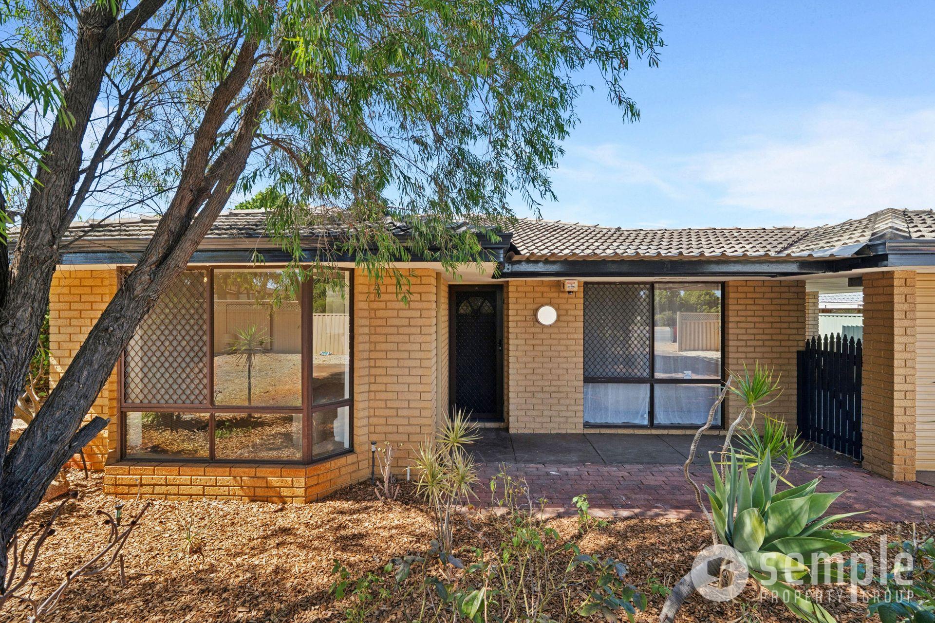 94 Elderberry Drive, South Lake WA 6164