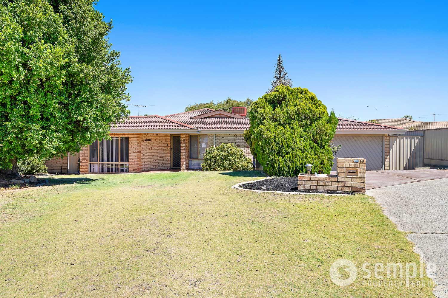 19 Marigold Place, Yangebup WA 6164