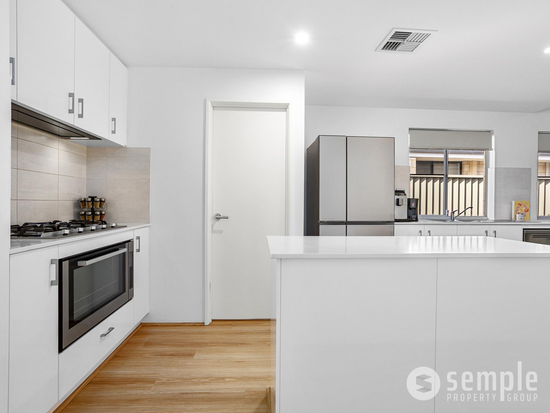 39B Jubilee Avenue, Success WA 6164