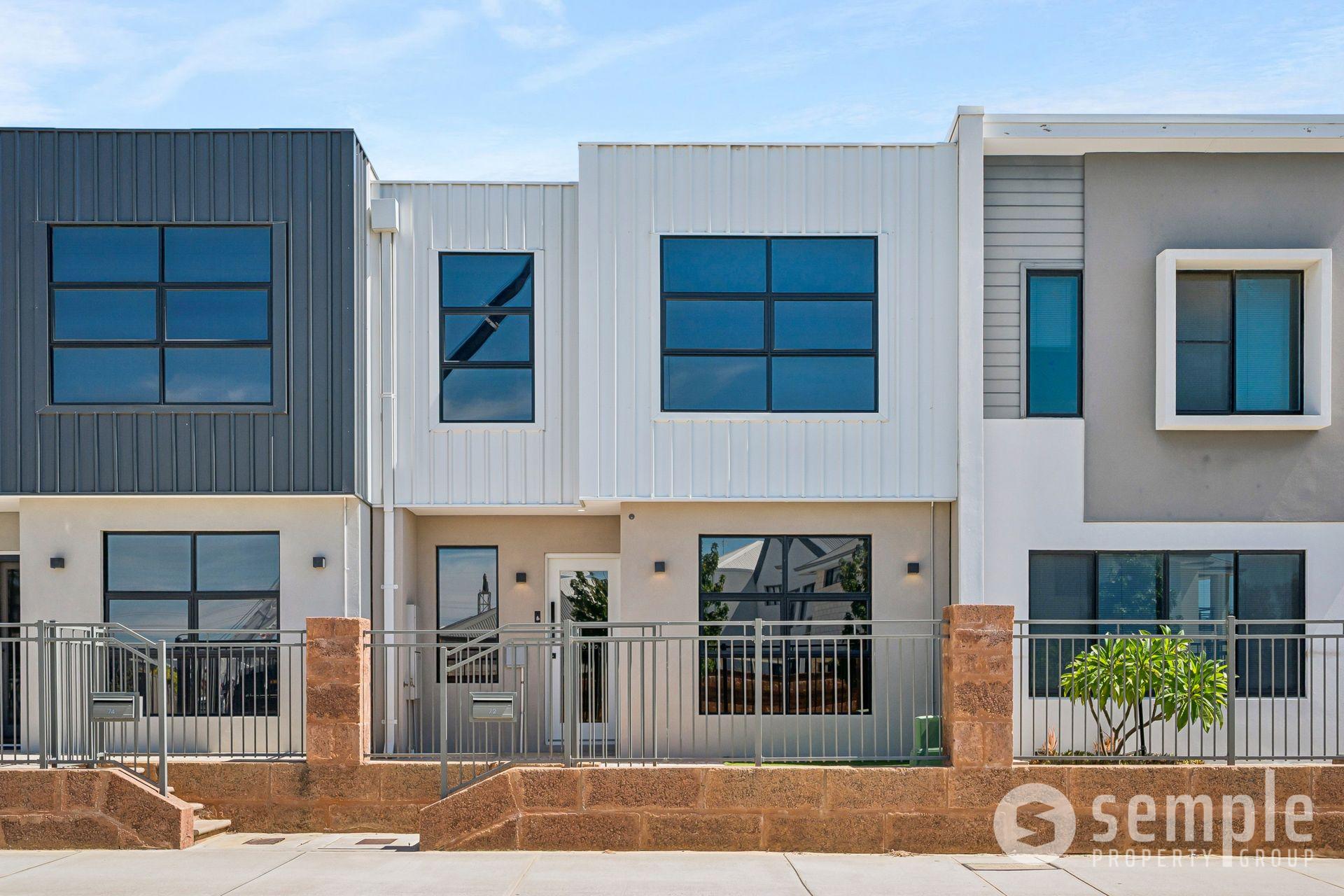 72 Irvine Parade, Hammond Park WA 6164