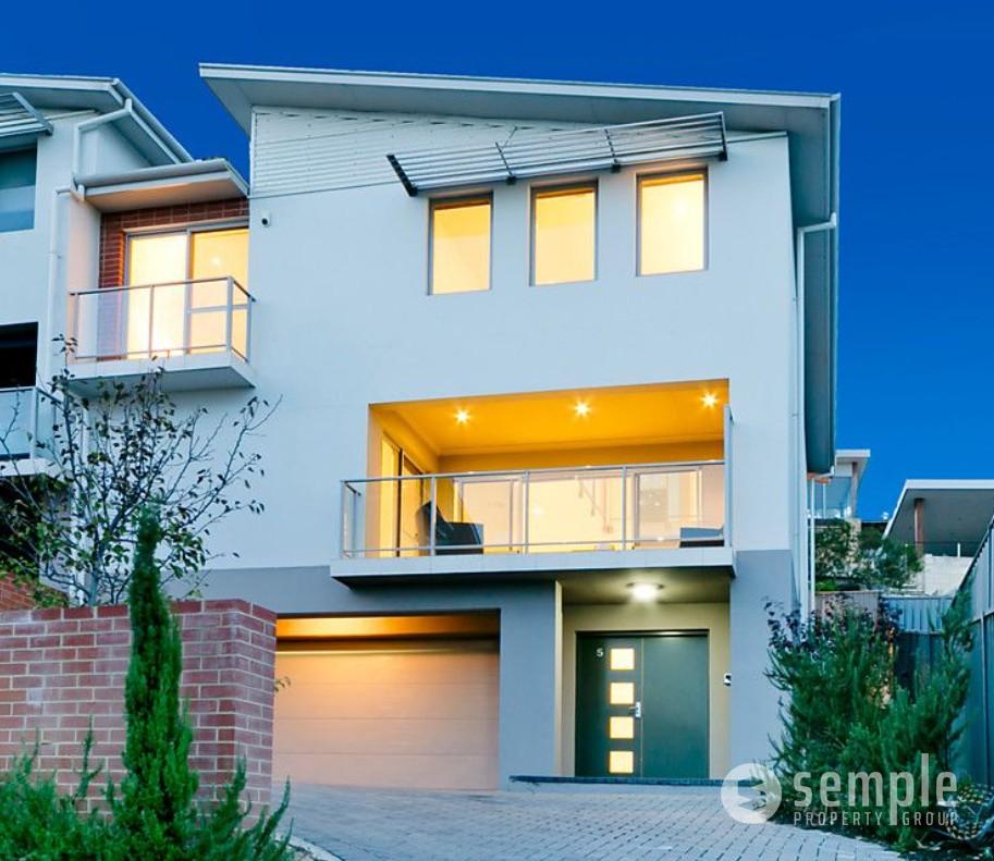 5/14 Sackville Terrace, Scarborough WA 6019