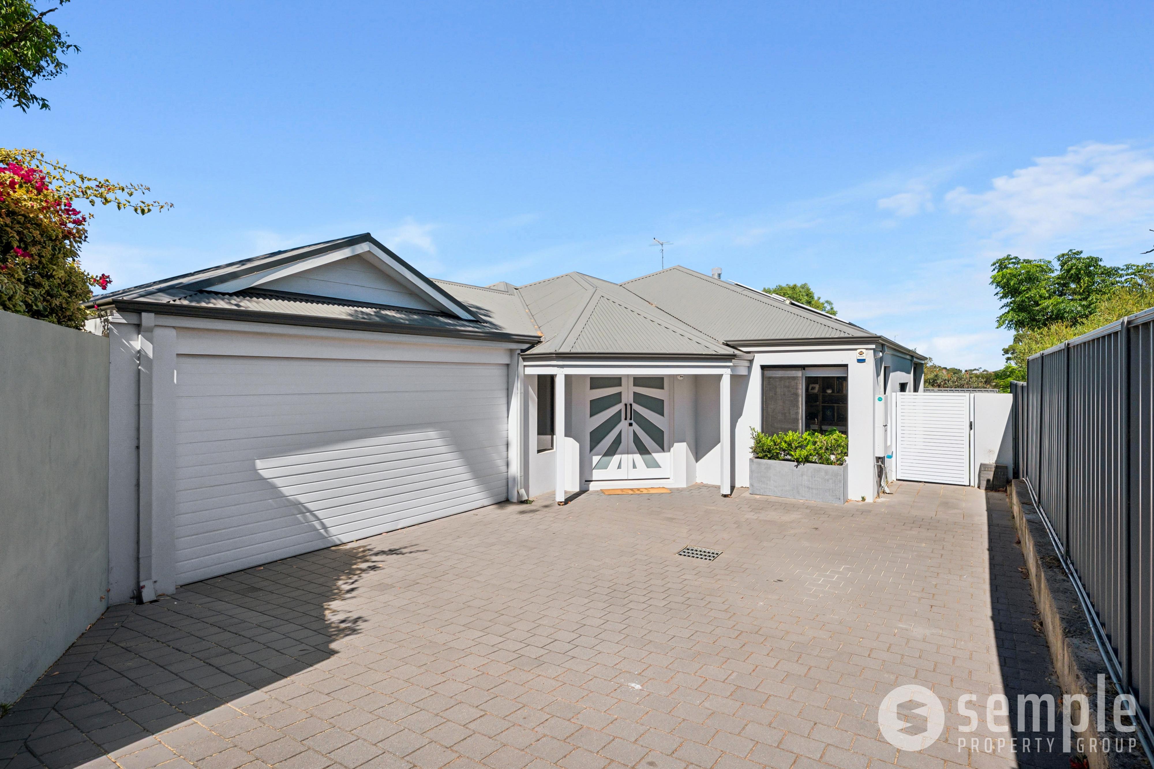 6B Woodley Crescent, Melville WA 6156