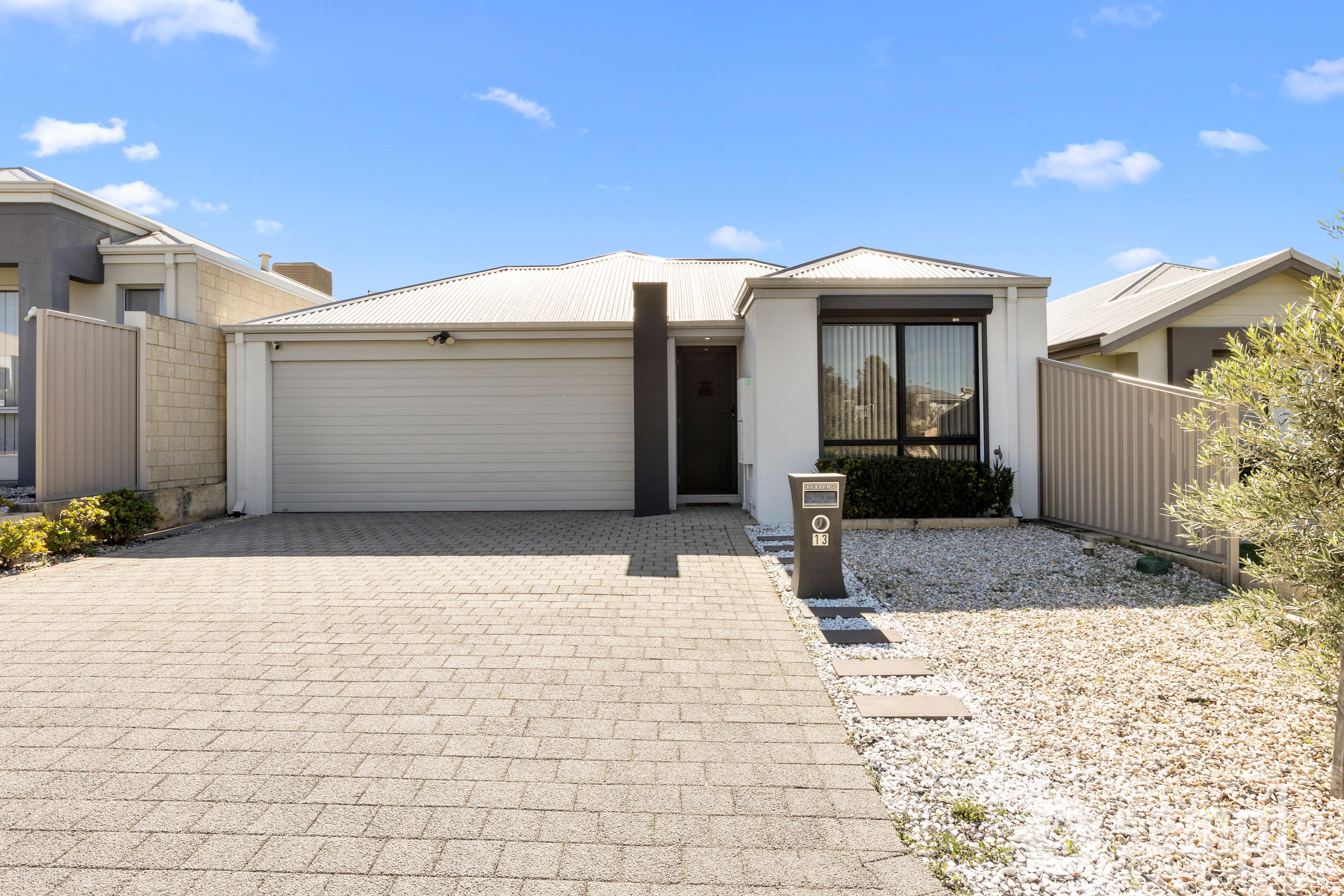 13 Hopbush Way, Beeliar WA 6164