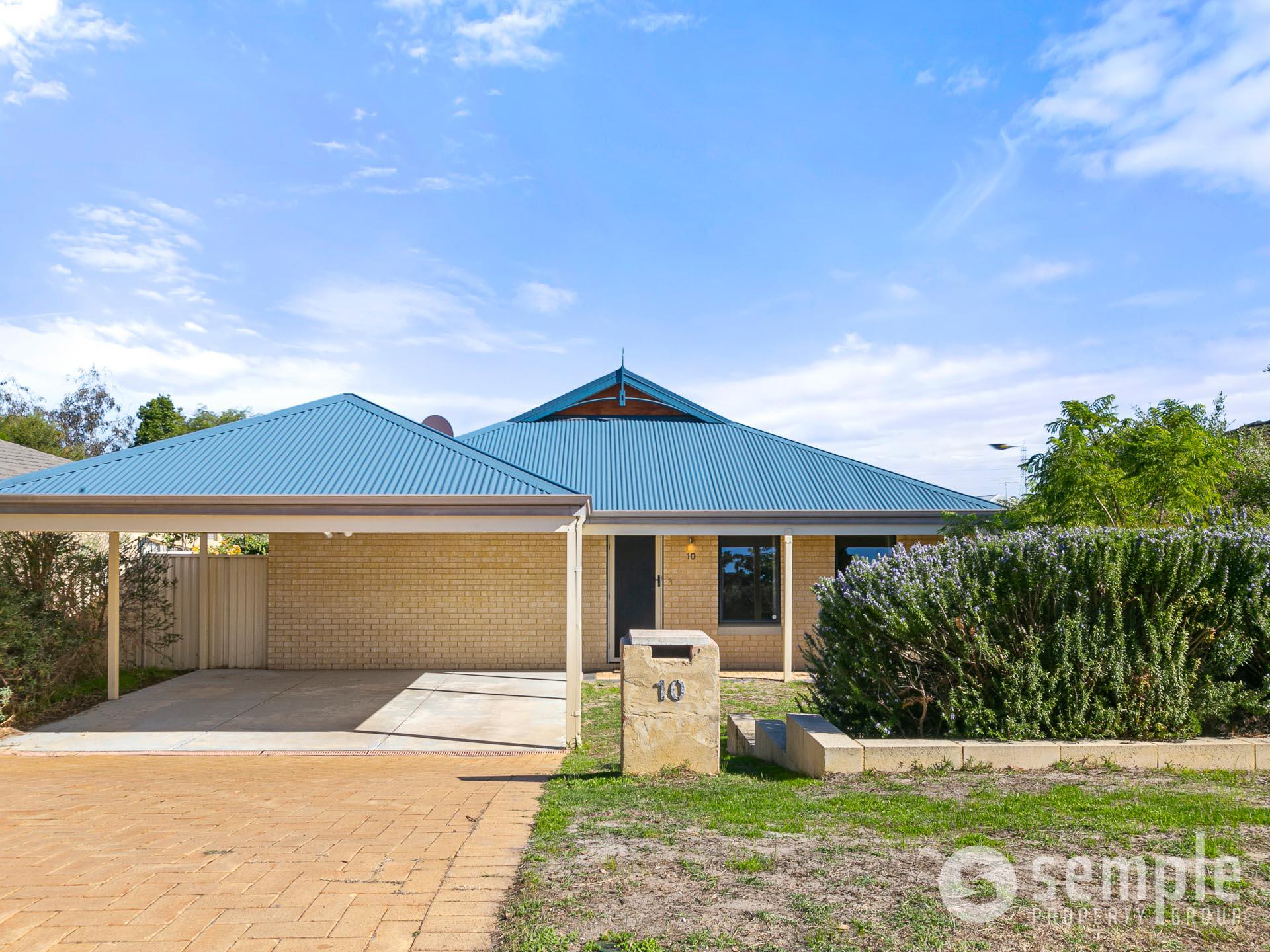 10 Dongara Way, South Lake WA 6164