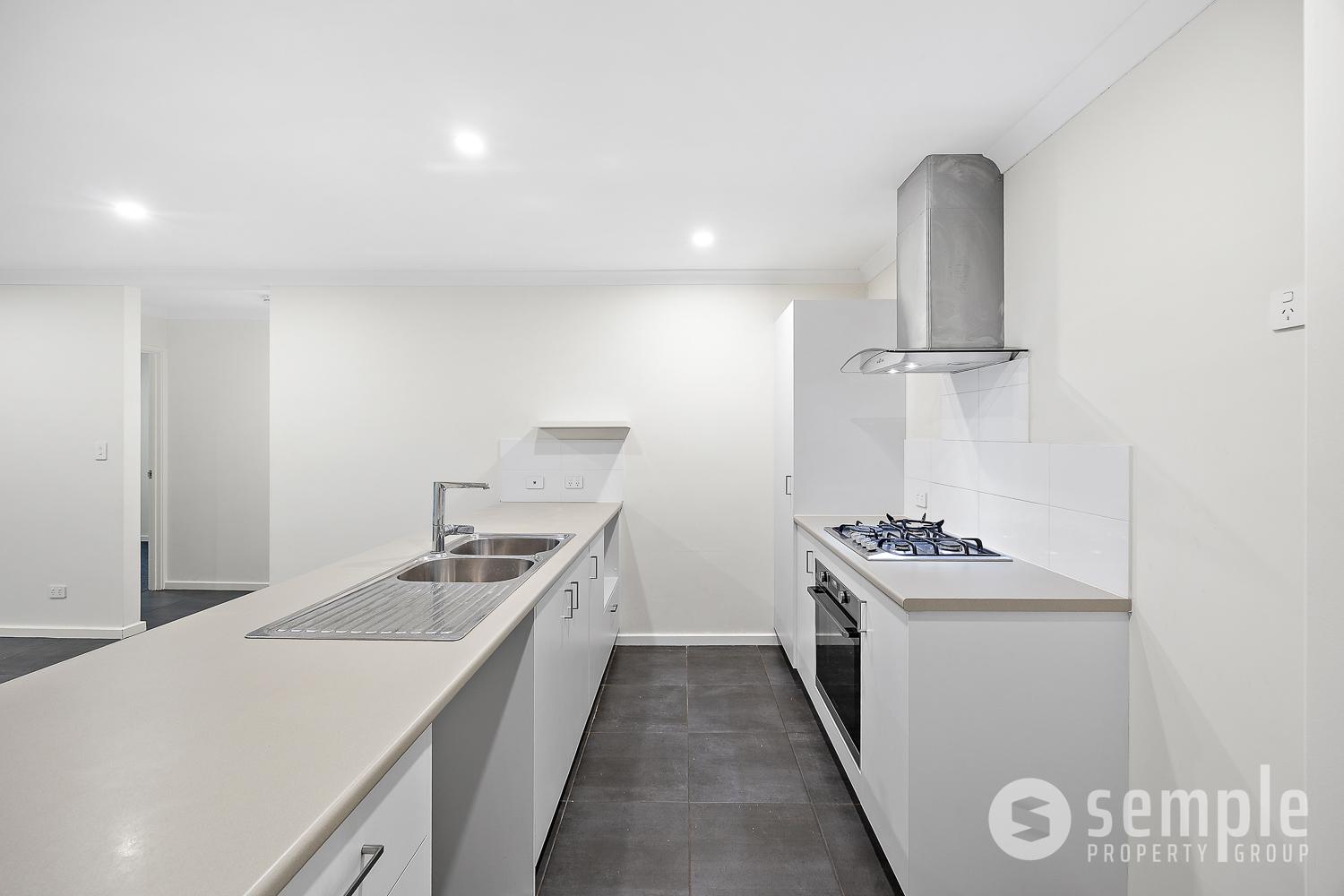 51 Kangaroo Avenue, Kwinana Town Centre WA 6167