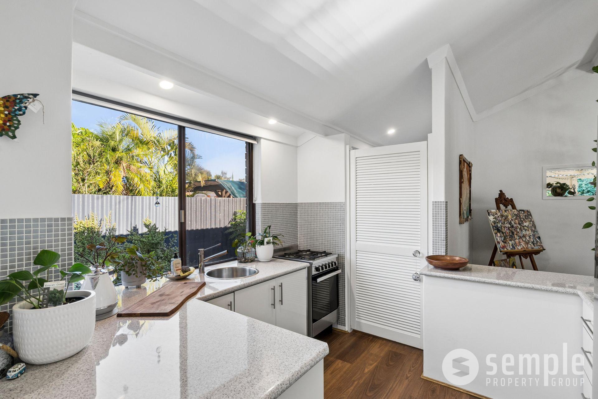 13 Cosmelia Way, Parkwood WA 6147