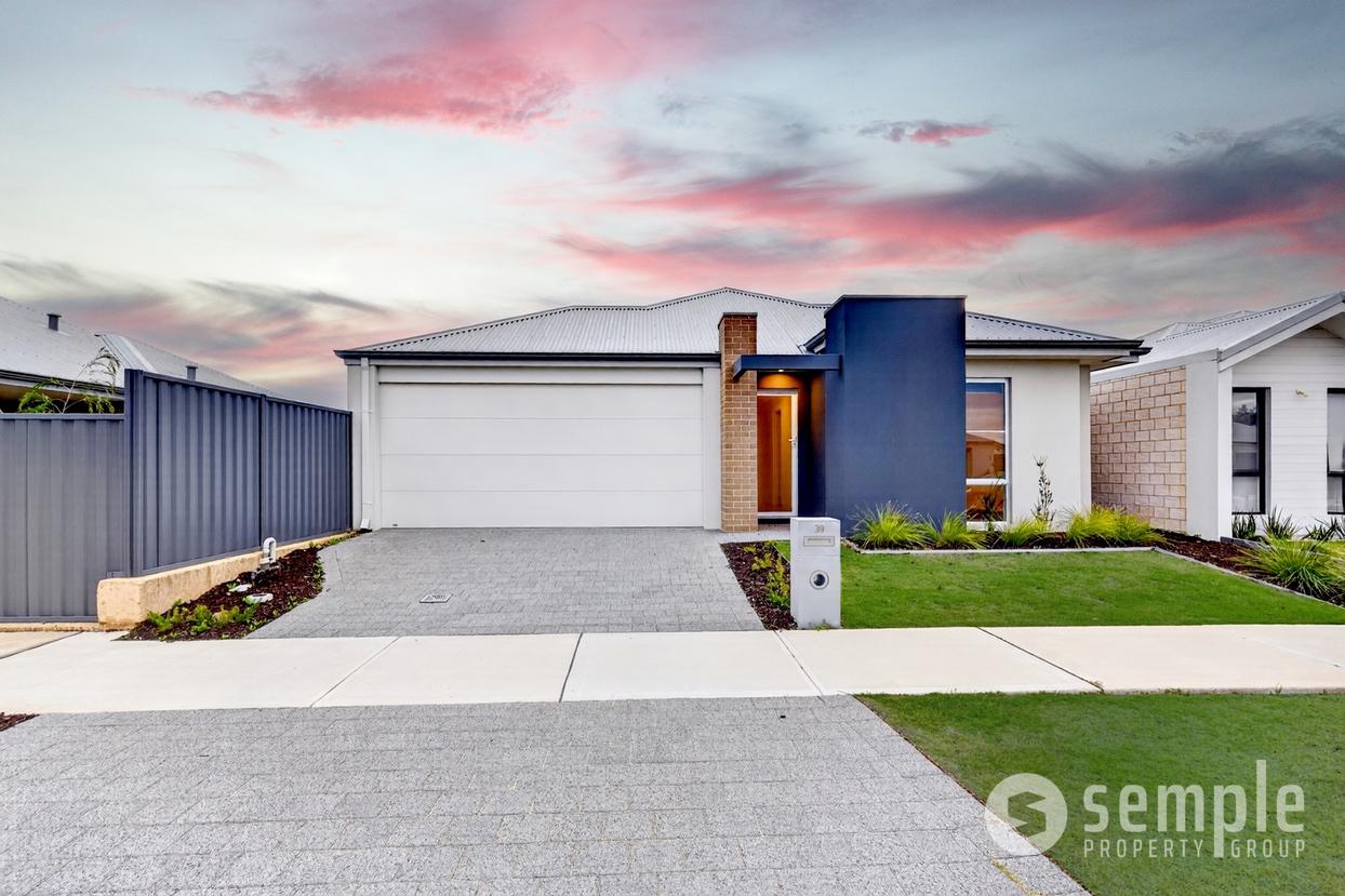 39 Boudicca Drive, Forrestdale WA 6112