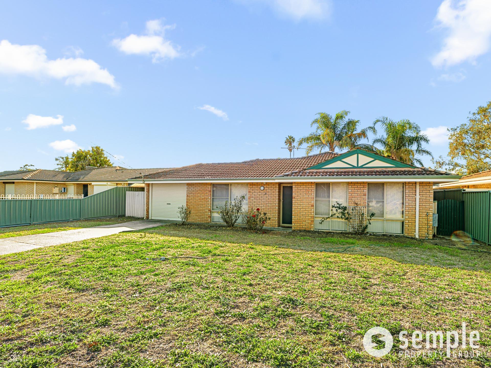 21 Eppalock Grove, South Lake WA 6164