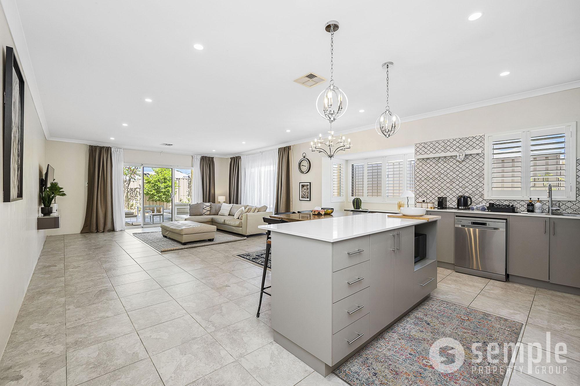 25 Plumosa Avenue, Beeliar WA 6164
