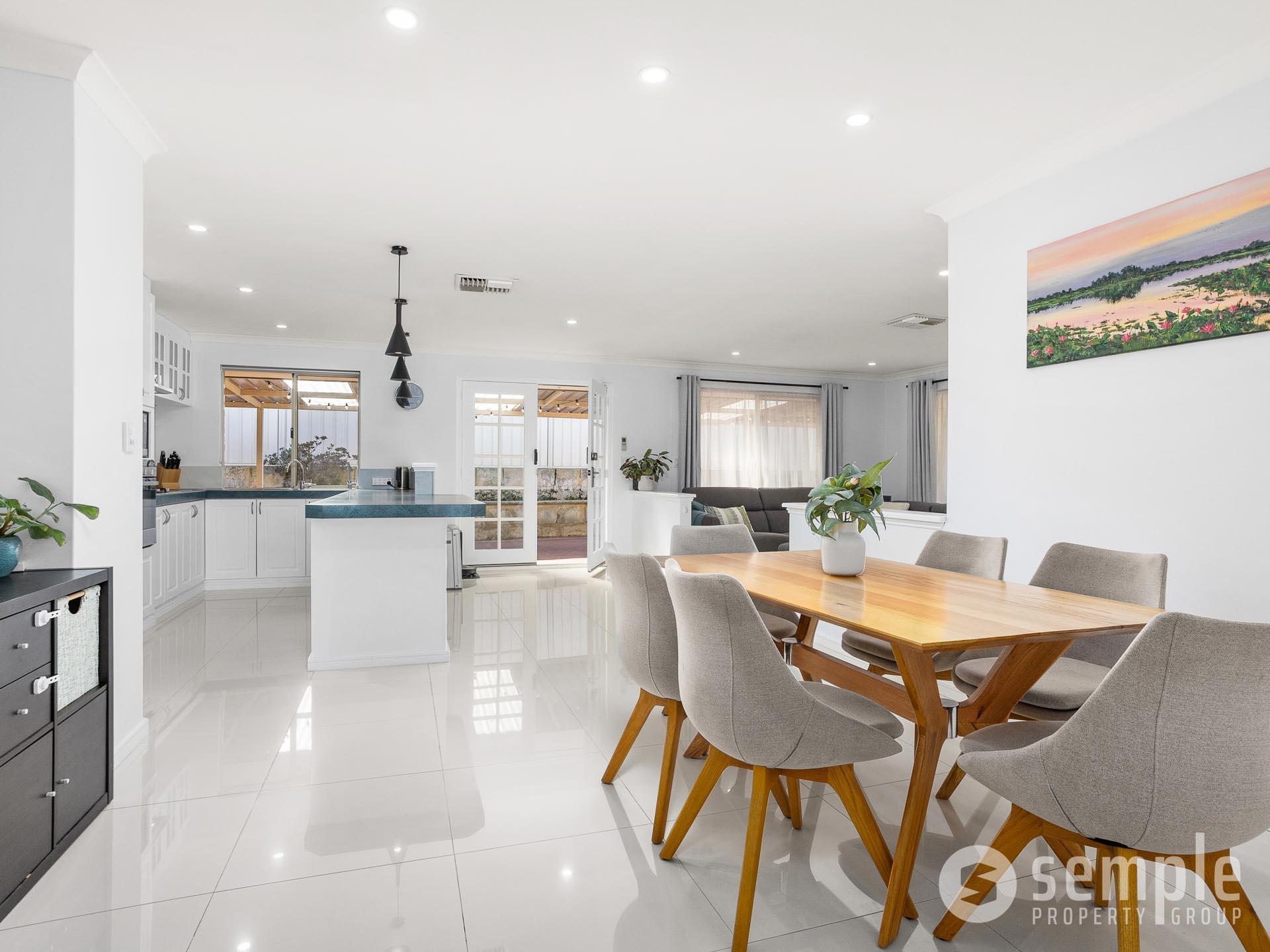 11 Regent Court, Cockburn Central WA 6164