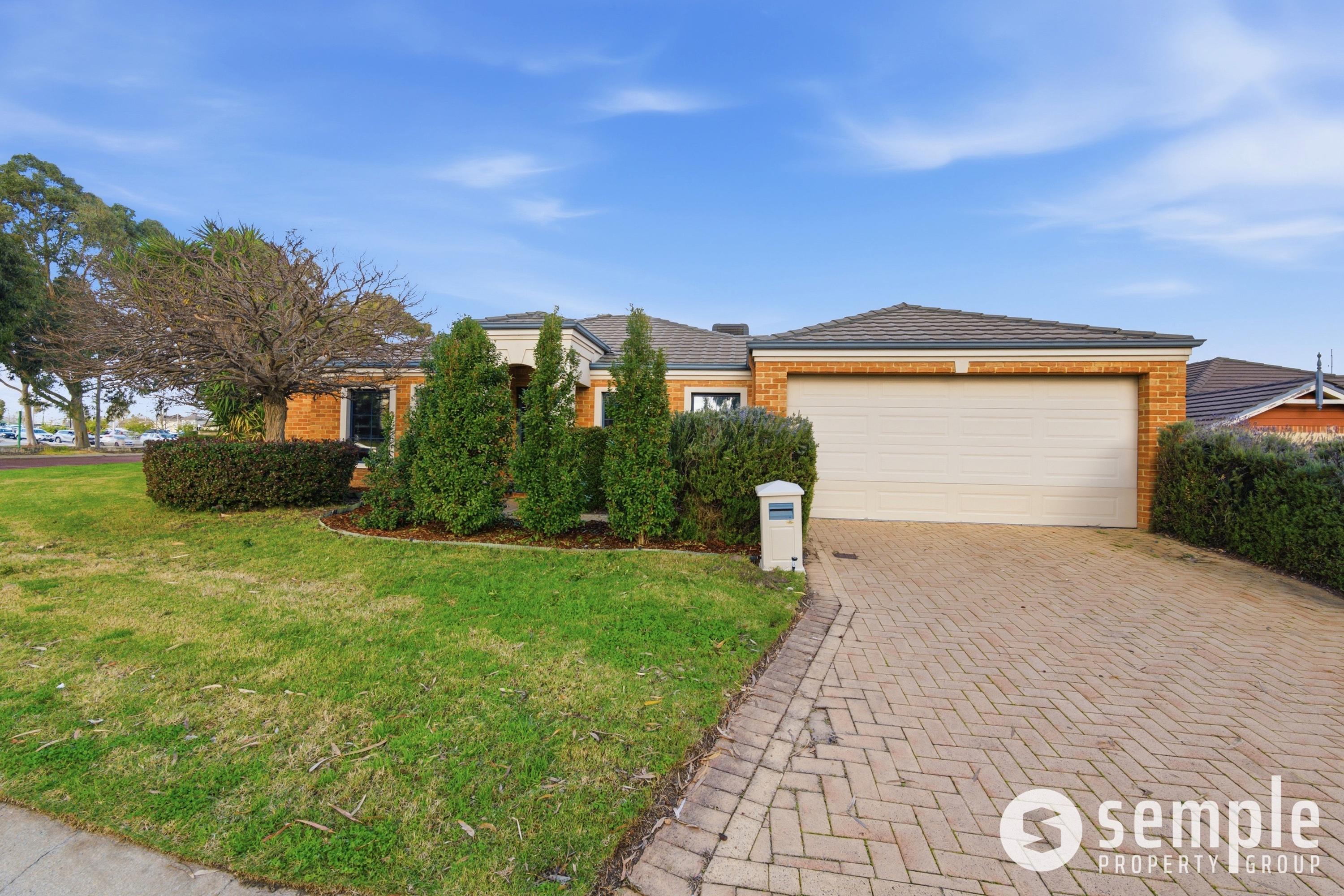 21B Ellesmere Circuit, Success WA 6164