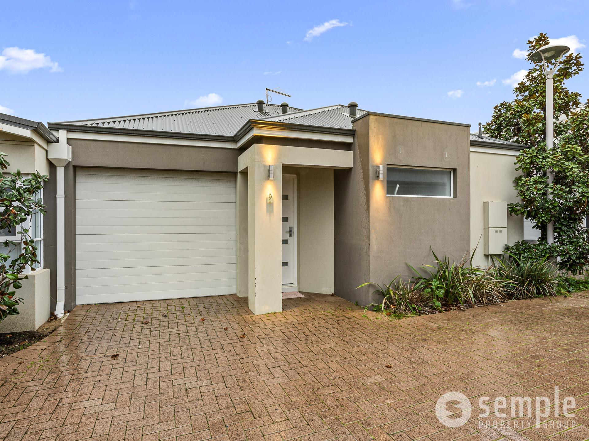 9/1 Lomax Court, Beeliar WA 6164