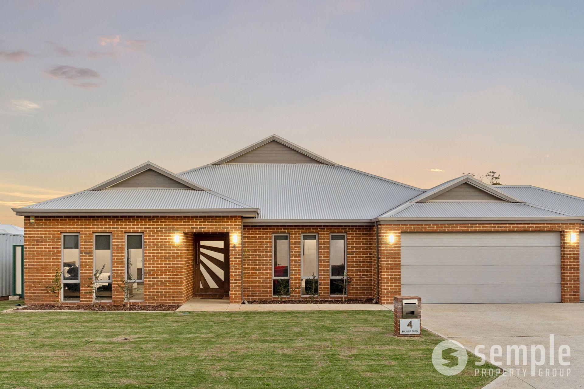 4 Baumea Turn, Hammond Park WA 6164