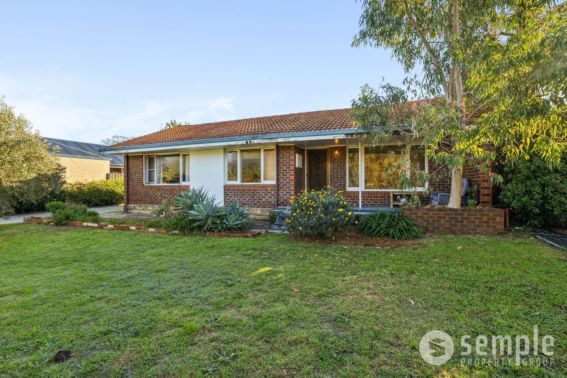 24 Bucat Street, Hamilton Hill WA 6163