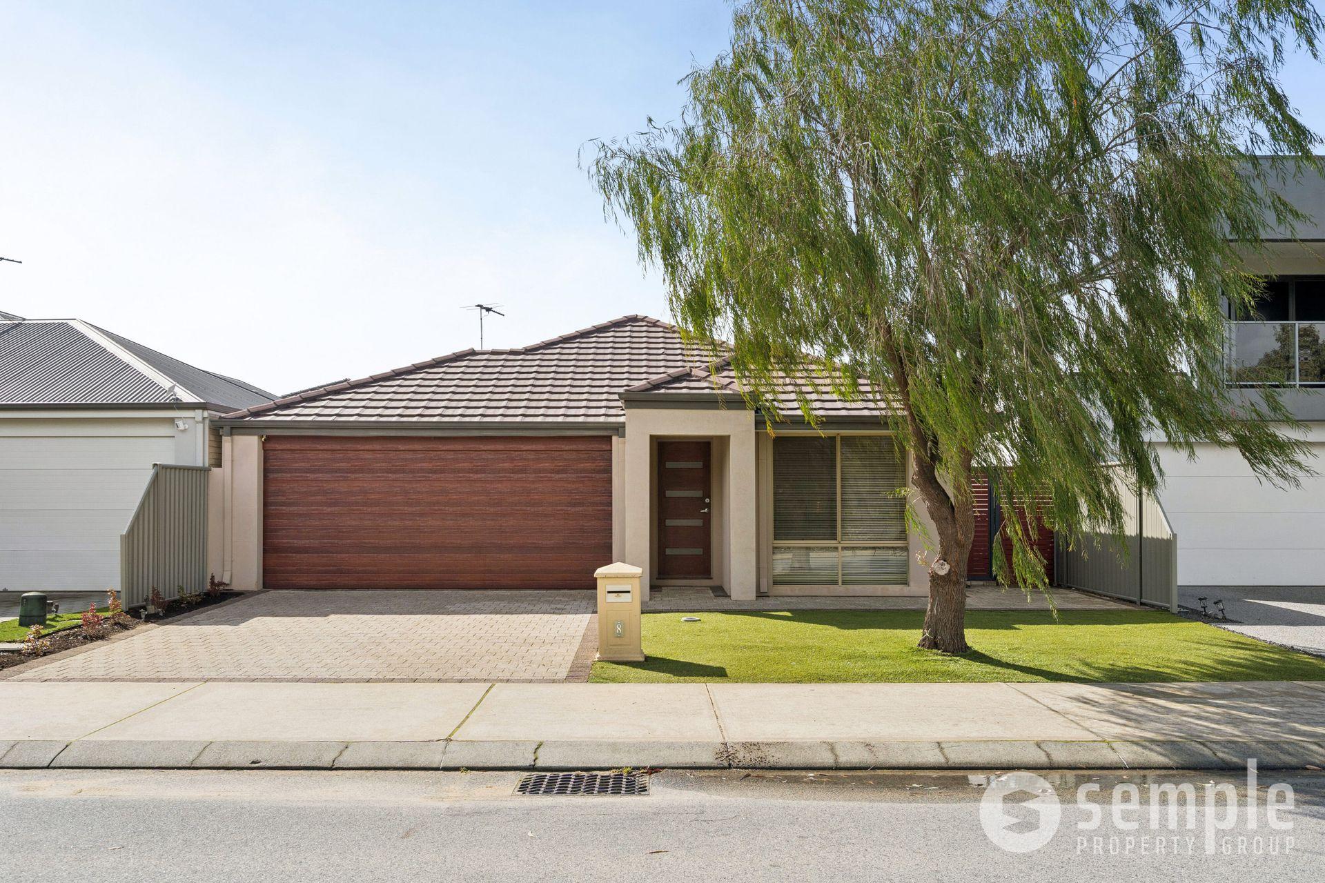 8 Litchfield Circle, Wandi WA 6167