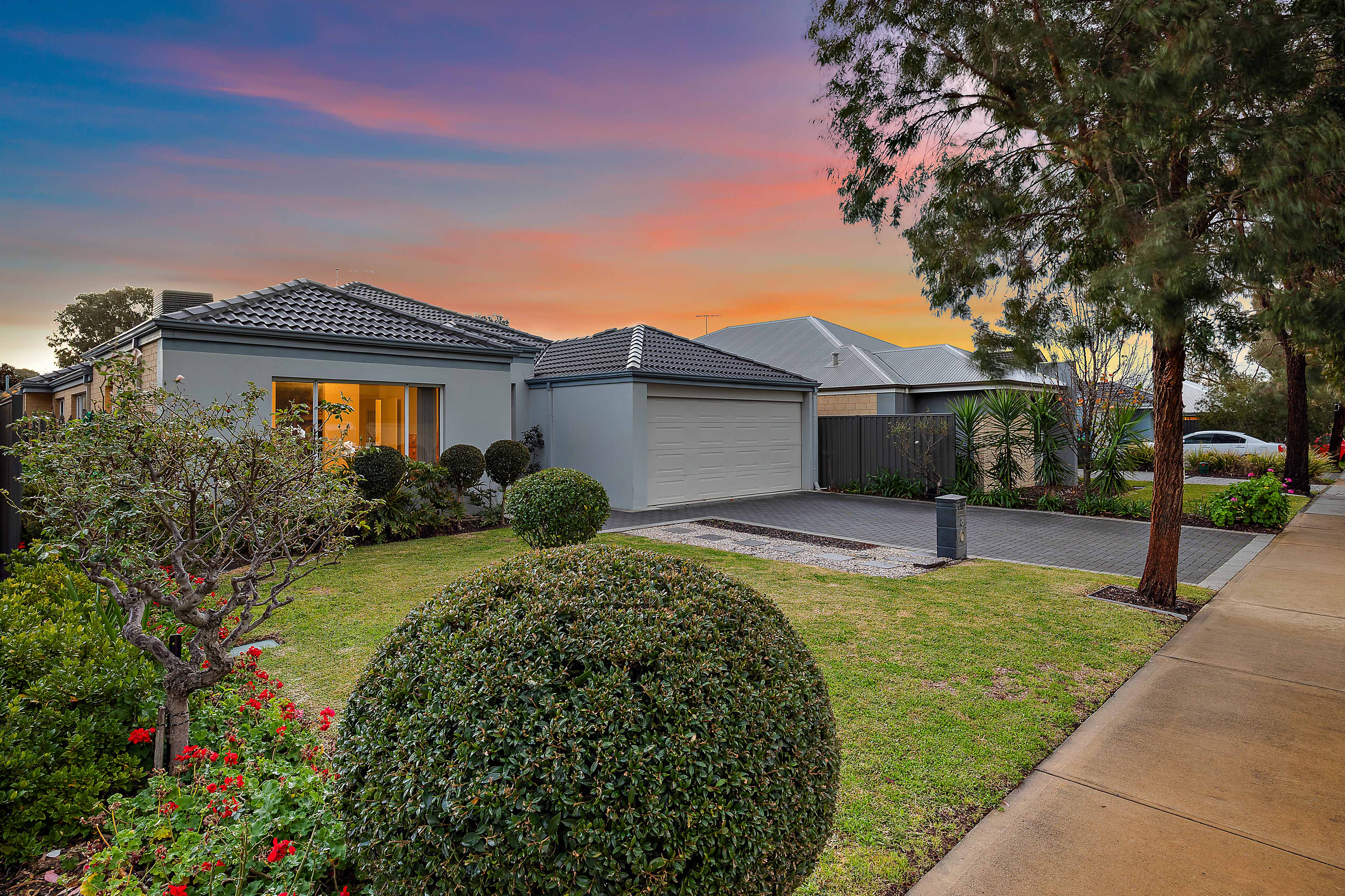 8 Huntington Avenue, Wellard WA 6170