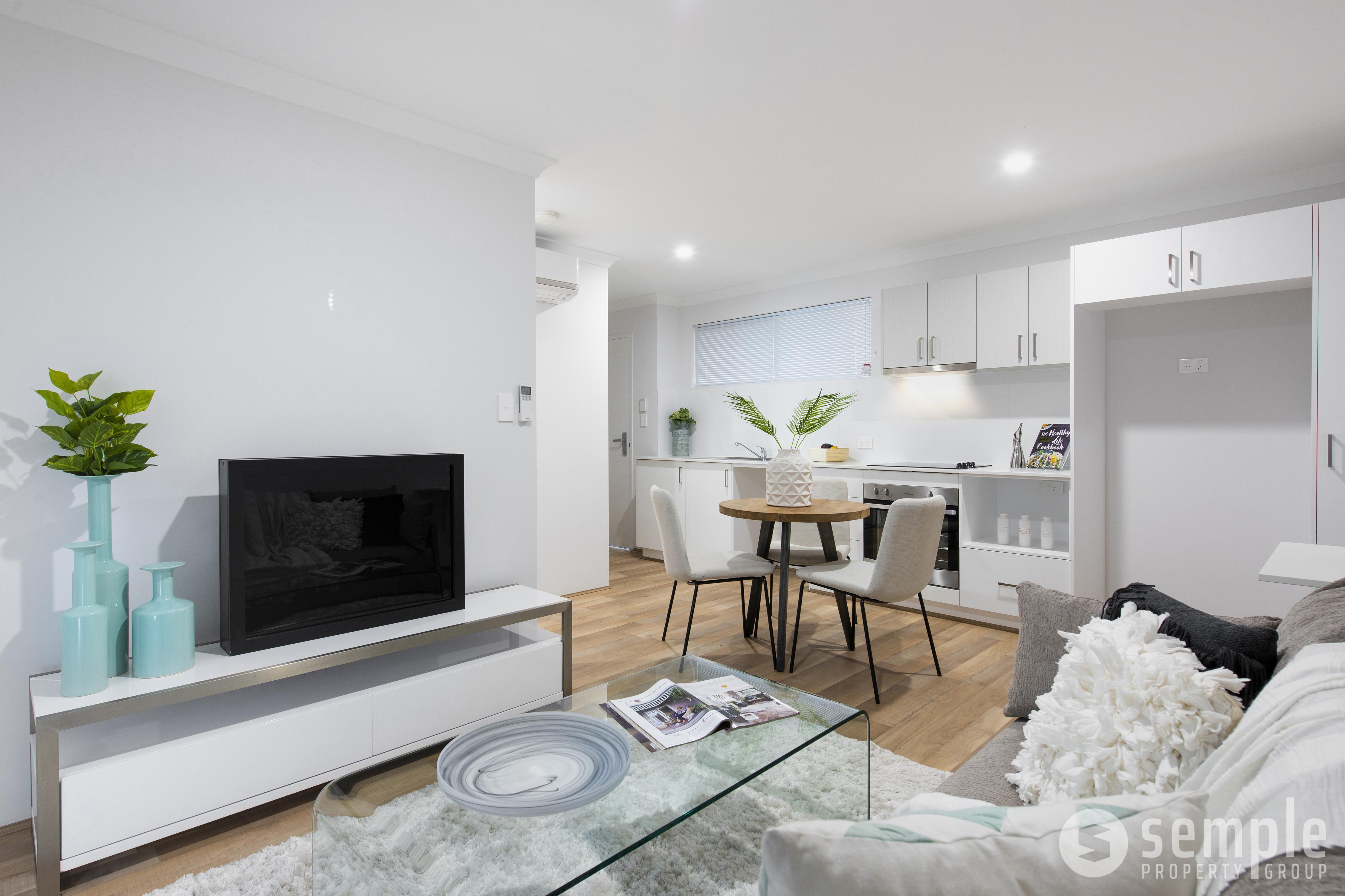 21/2 Delaronde Drive, Success WA 6164