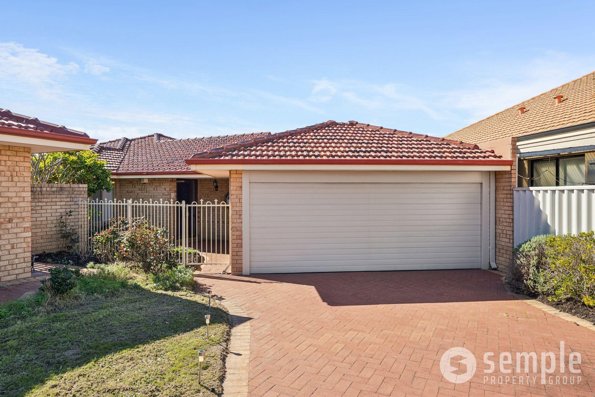 19B Twin Branch Rise, Leeming WA 6149