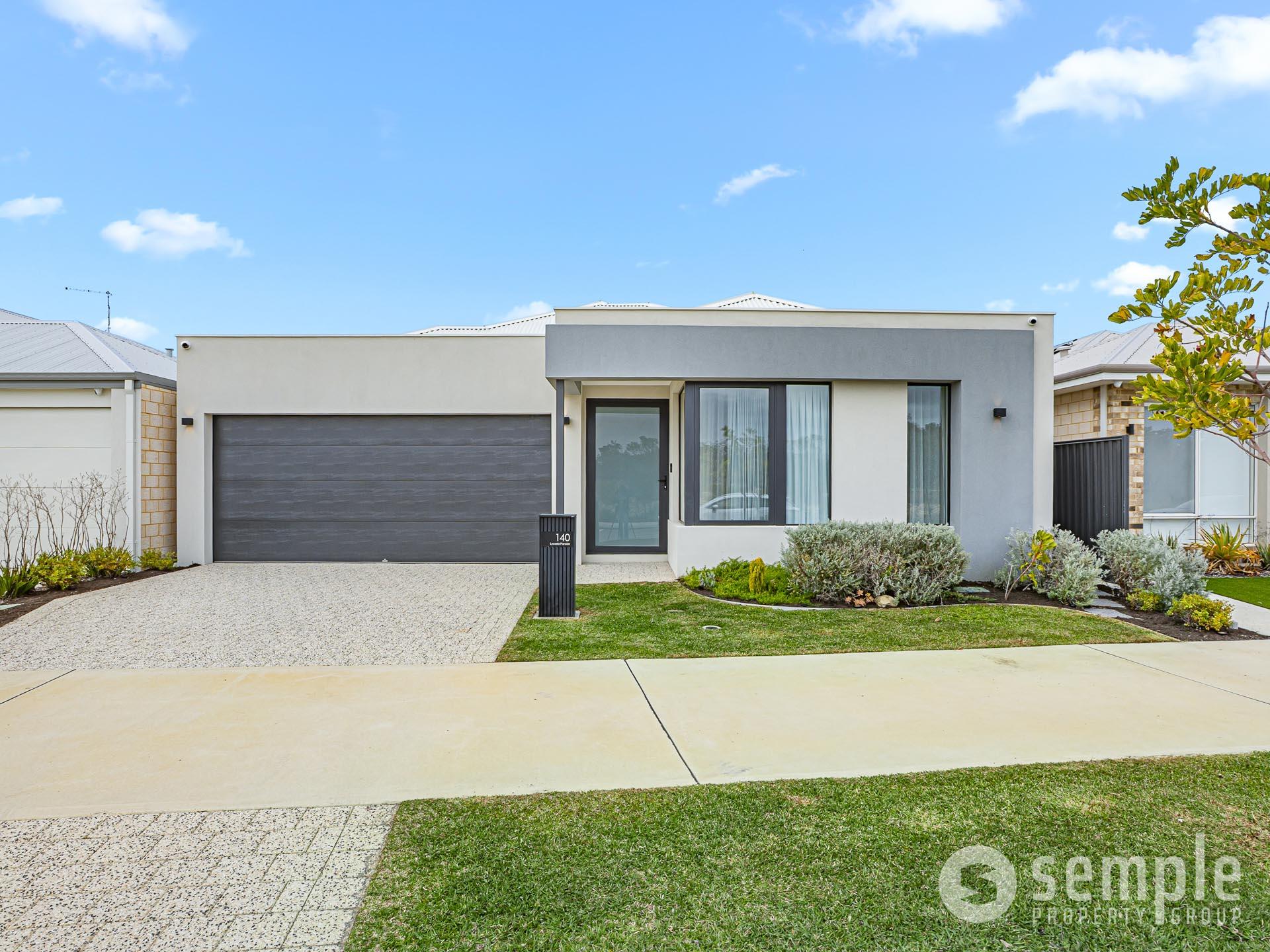 140 Lycaste Parade, Treeby WA 6164