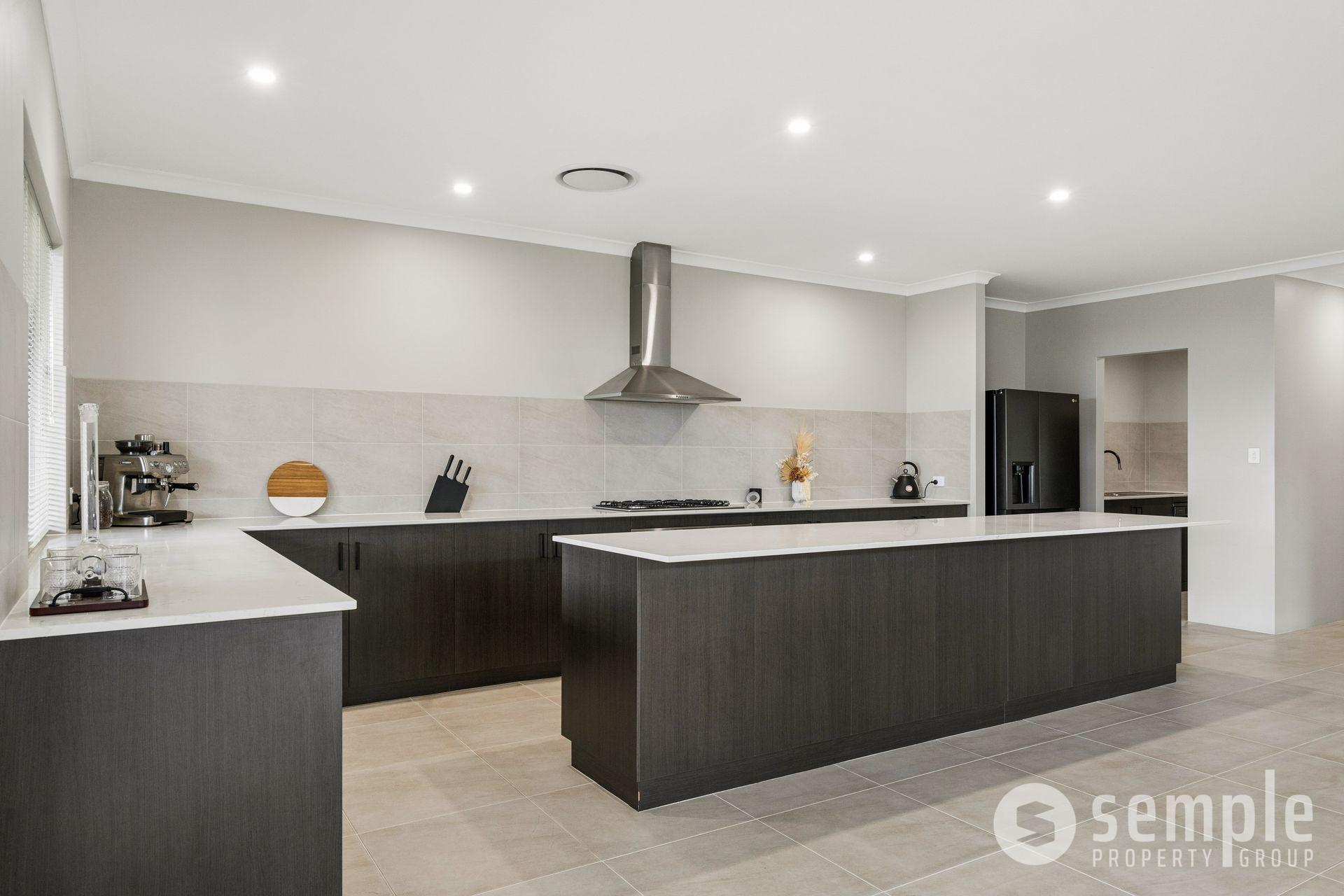 170 Kokoda Boulevard, Byford WA 6122
