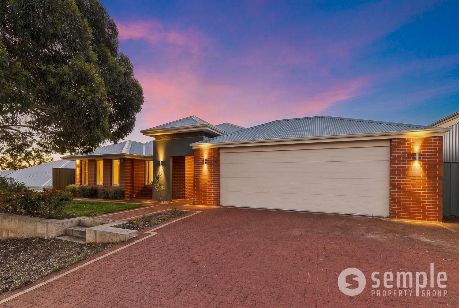 5 Hinton Cove, Wellard WA 6170