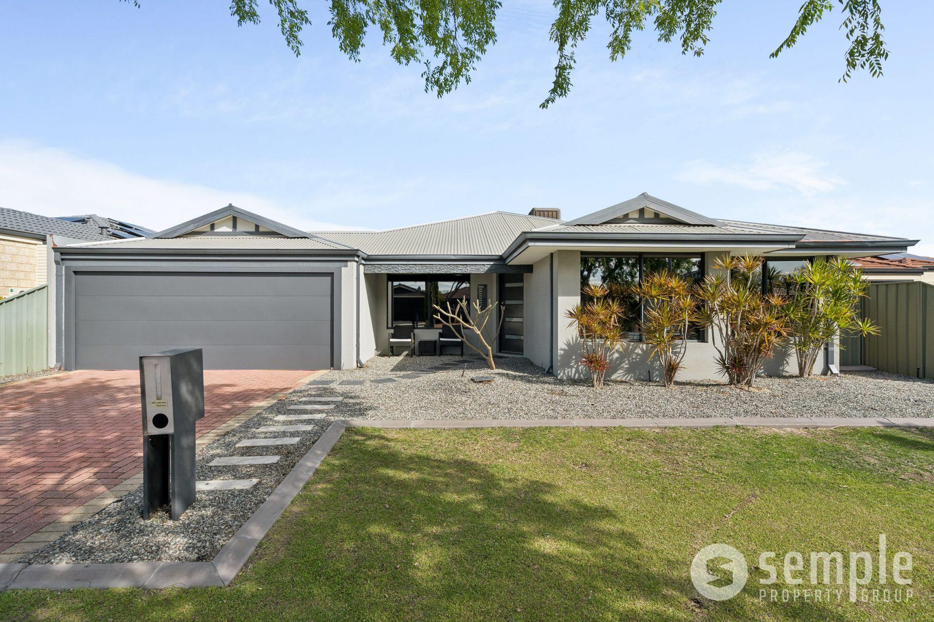 17 Jerrat Mews, Atwell WA 6164