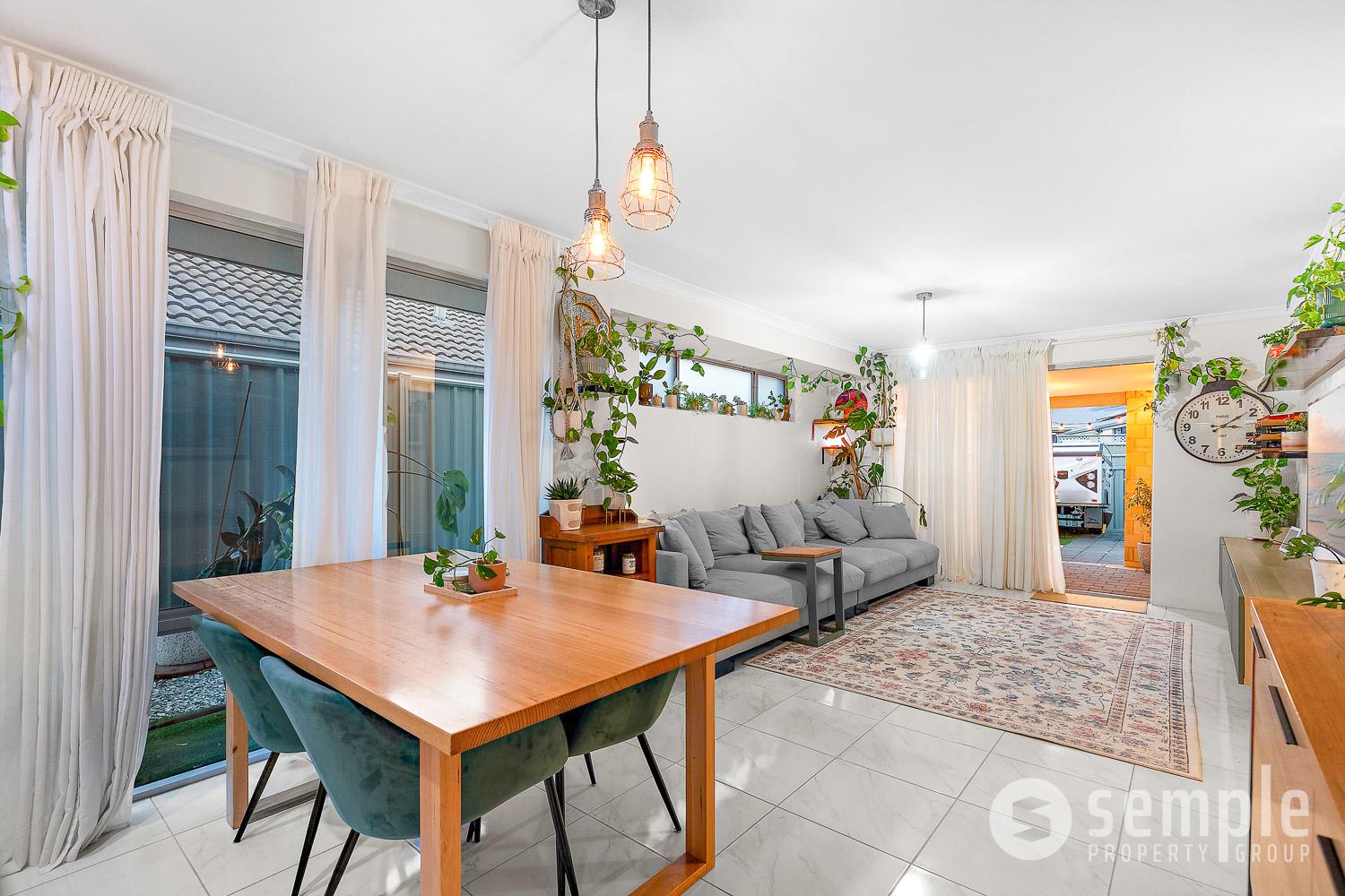 47 Somerford Promenade, Wellard WA 6170