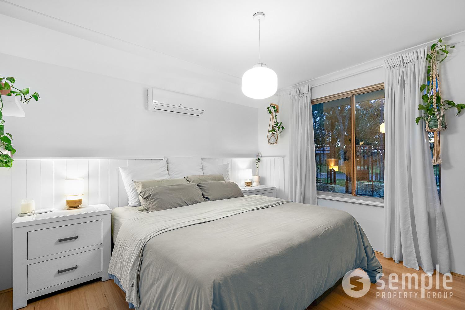 47 Somerford Promenade, Wellard WA 6170
