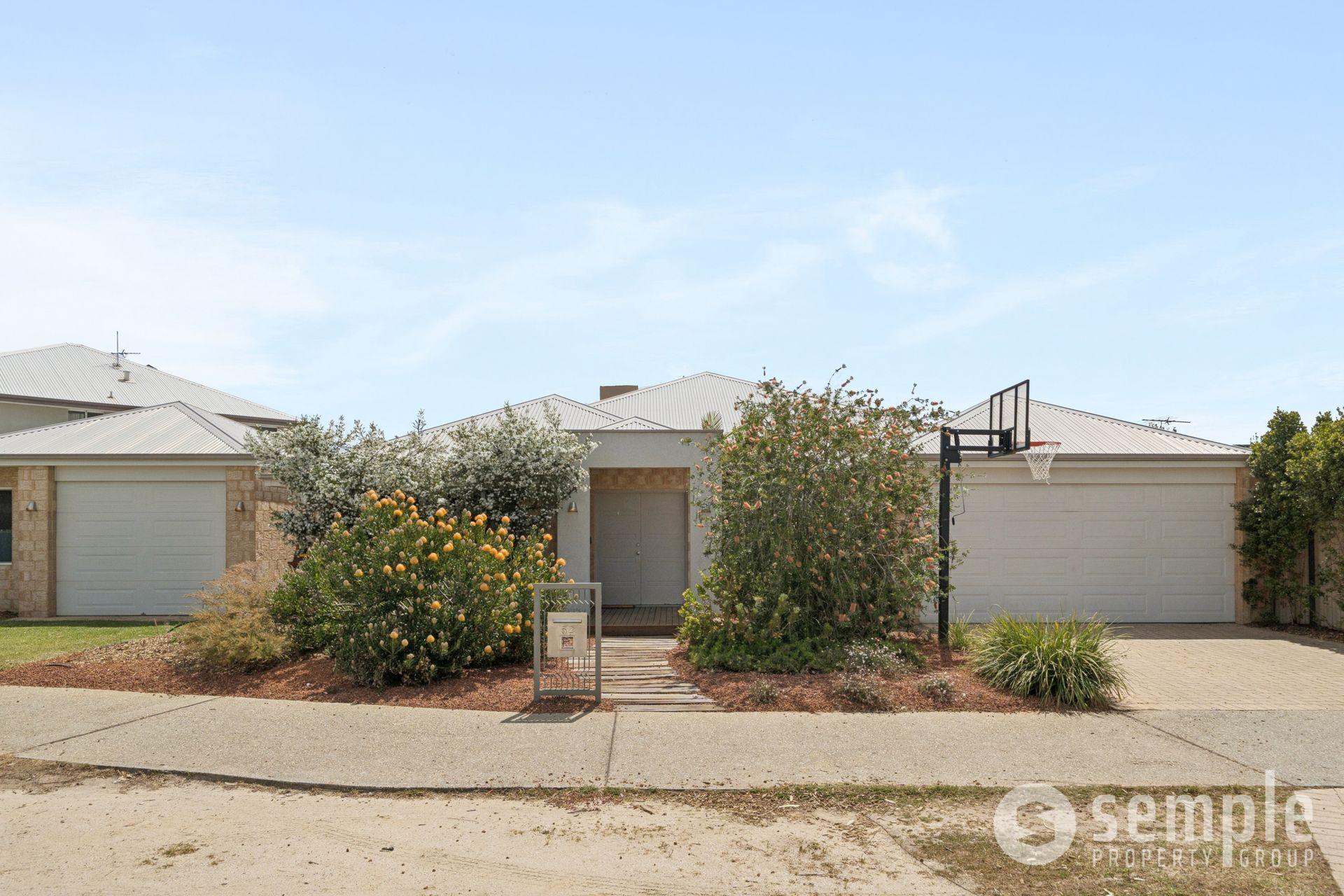 52 Camden Boulevard, Aubin Grove WA 6164
