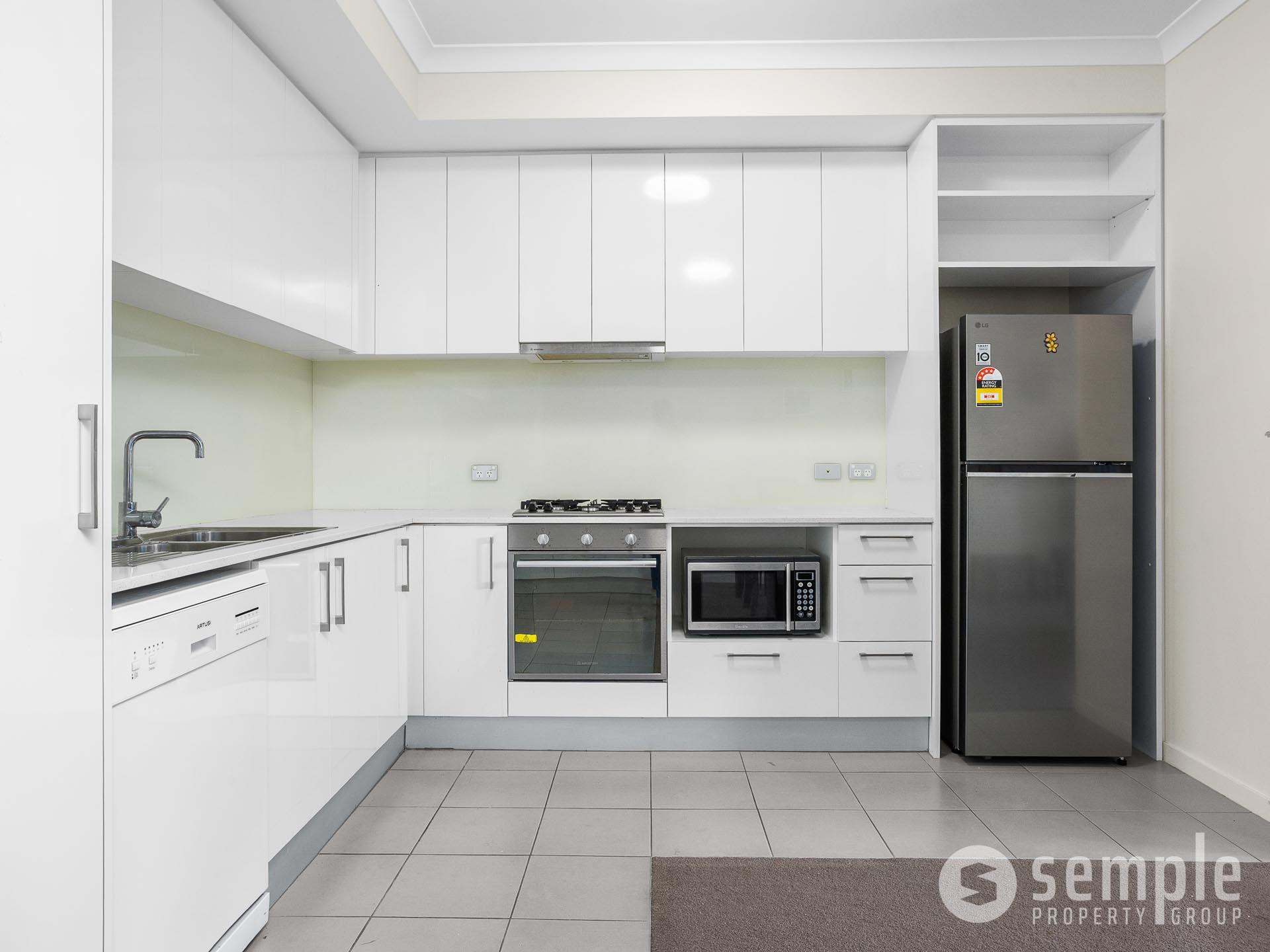 112/25 Malata Crescent, Success WA 6164